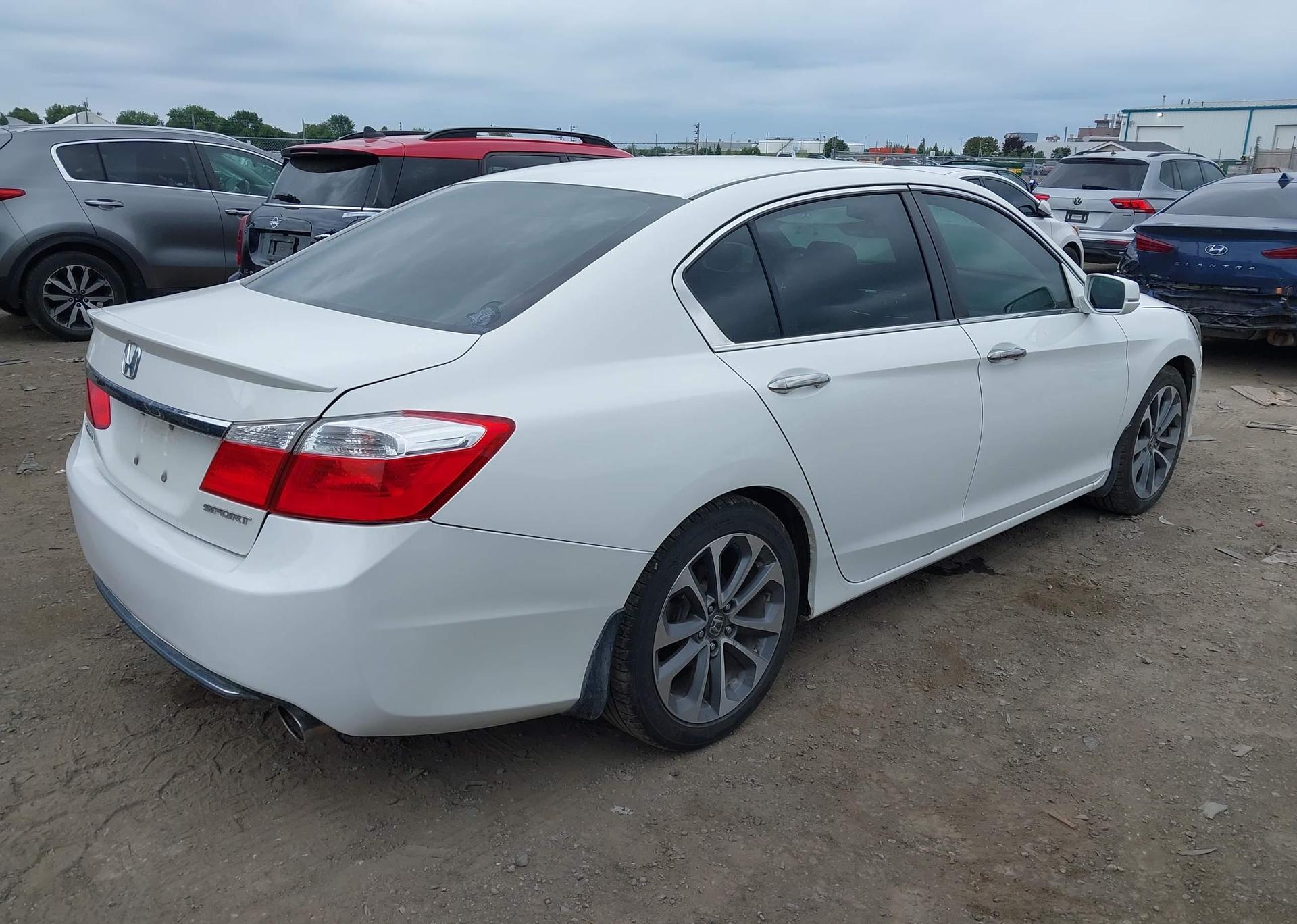 2013 HONDA ACCORD SPORT