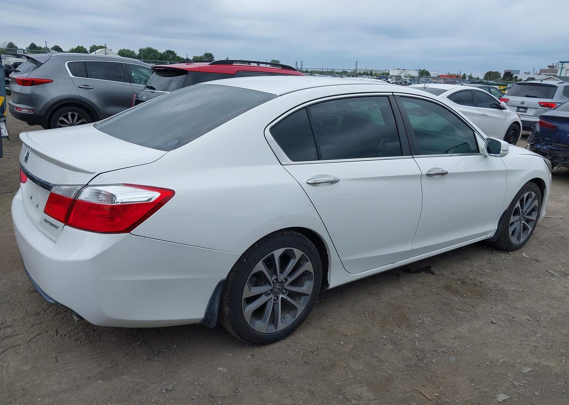 2013 HONDA ACCORD SPORT