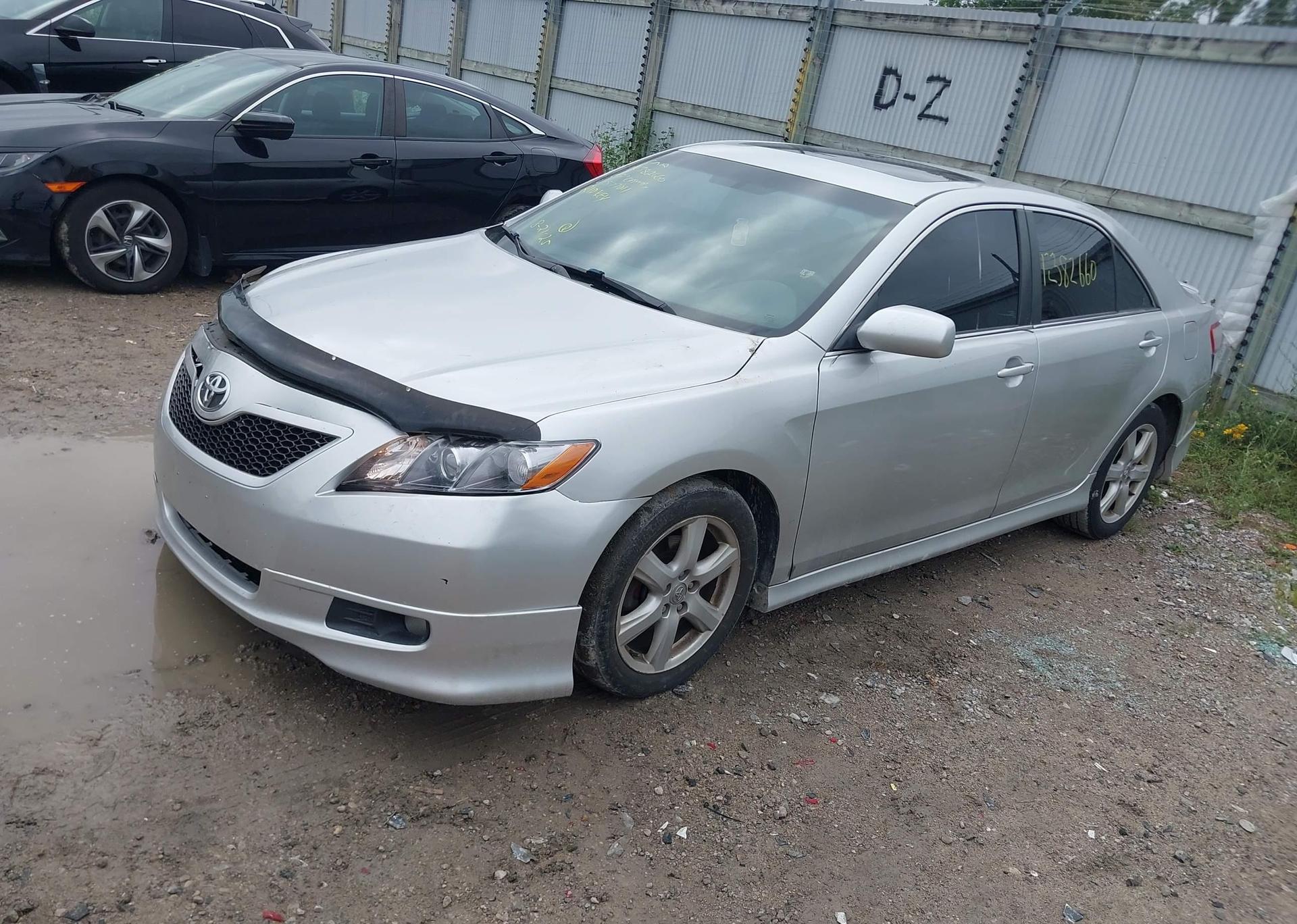 2009 TOYOTA CAMRY SE V6