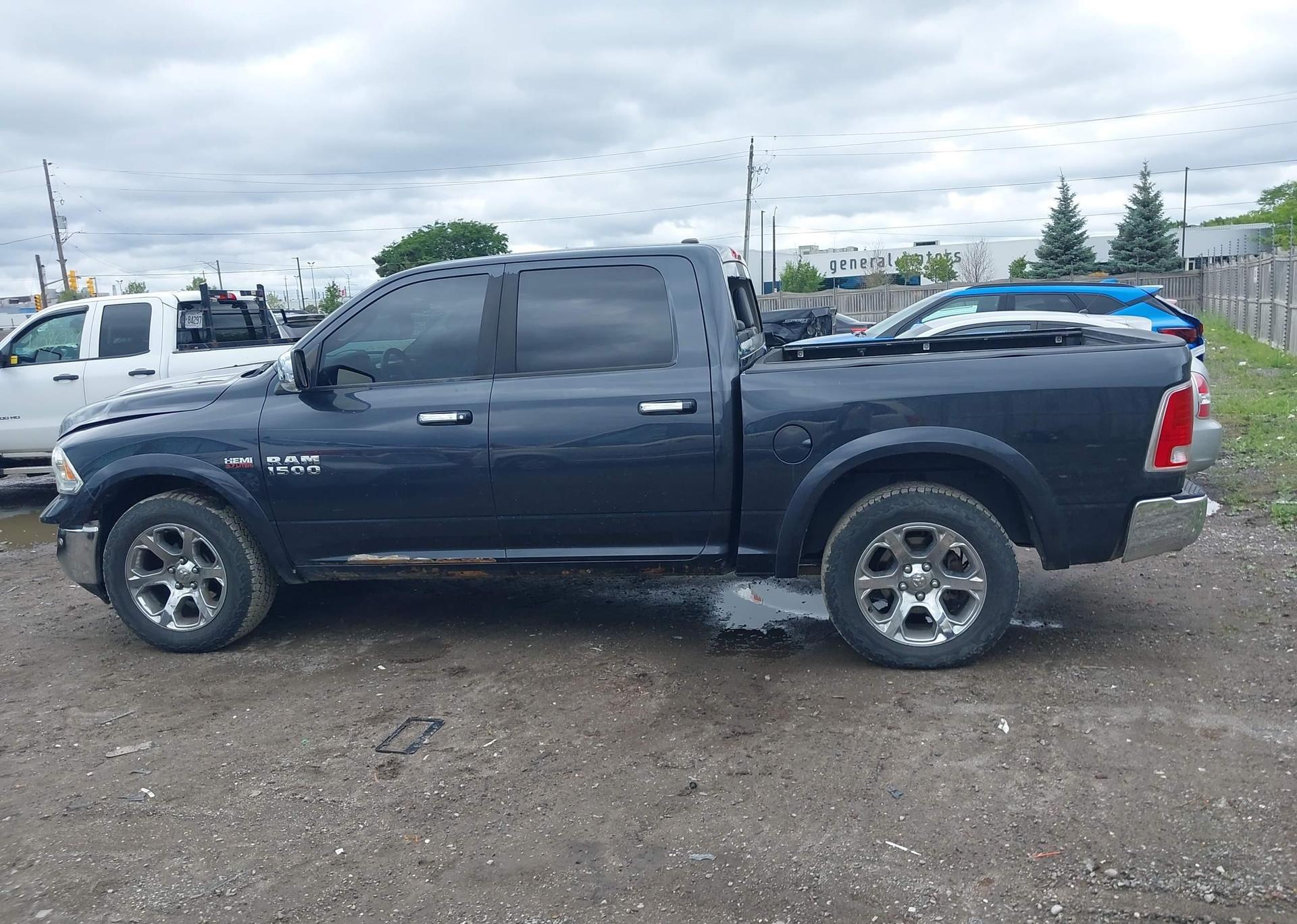 2014 RAM 1500 LARAMIE