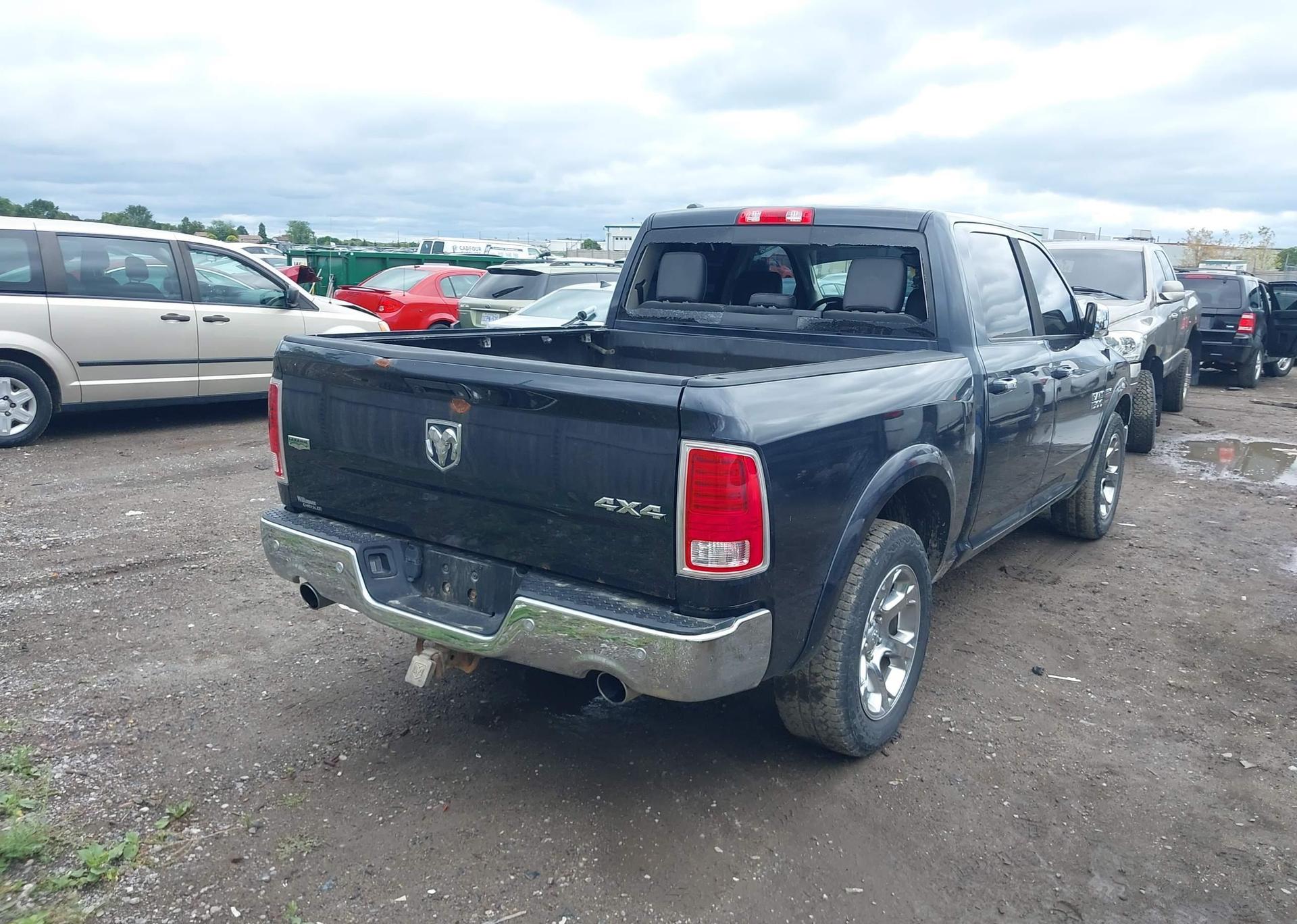 2014 RAM 1500 LARAMIE