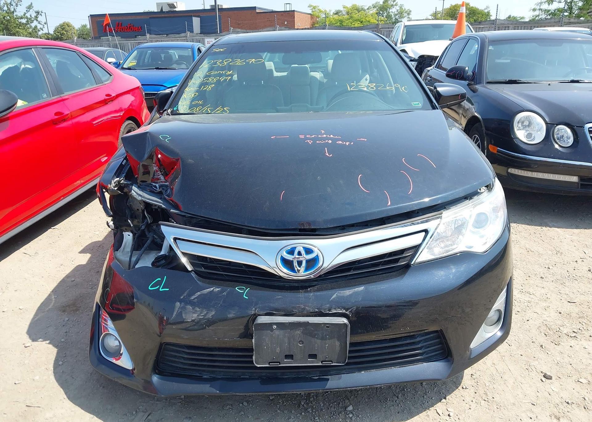 2012 TOYOTA CAMRY HYBRID XLE