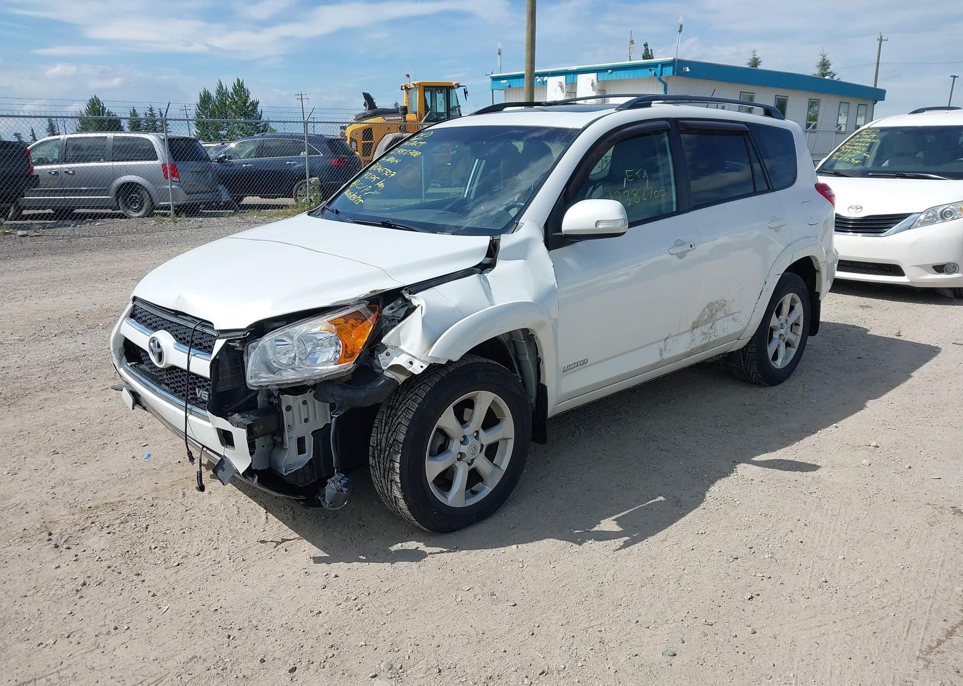 2011 TOYOTA RAV4 LIMITED