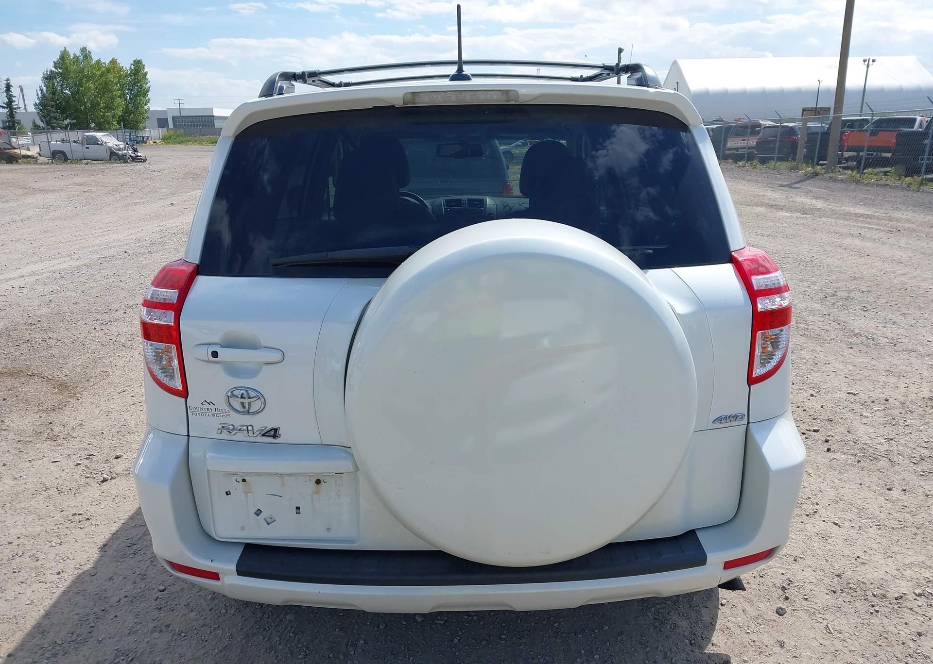 2011 TOYOTA RAV4 LIMITED