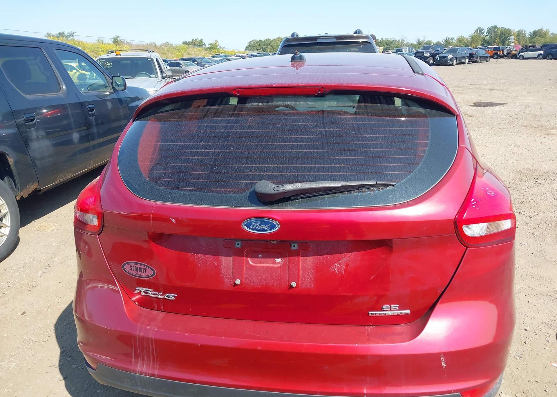 2015 FORD FOCUS SE