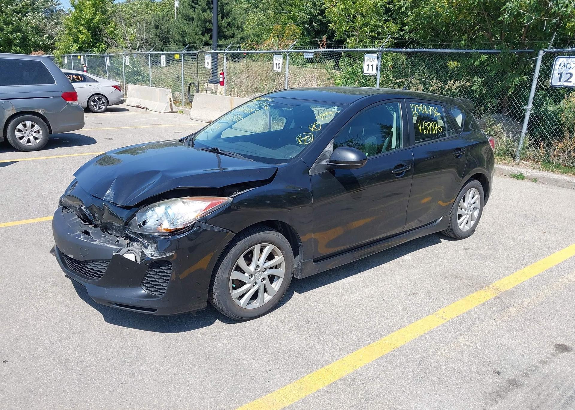2012 MAZDA 3 I