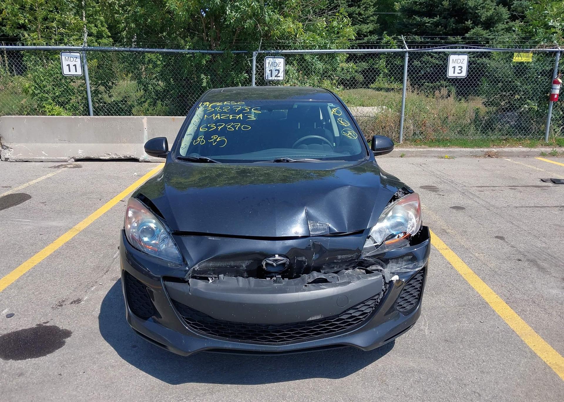 2012 MAZDA 3 I