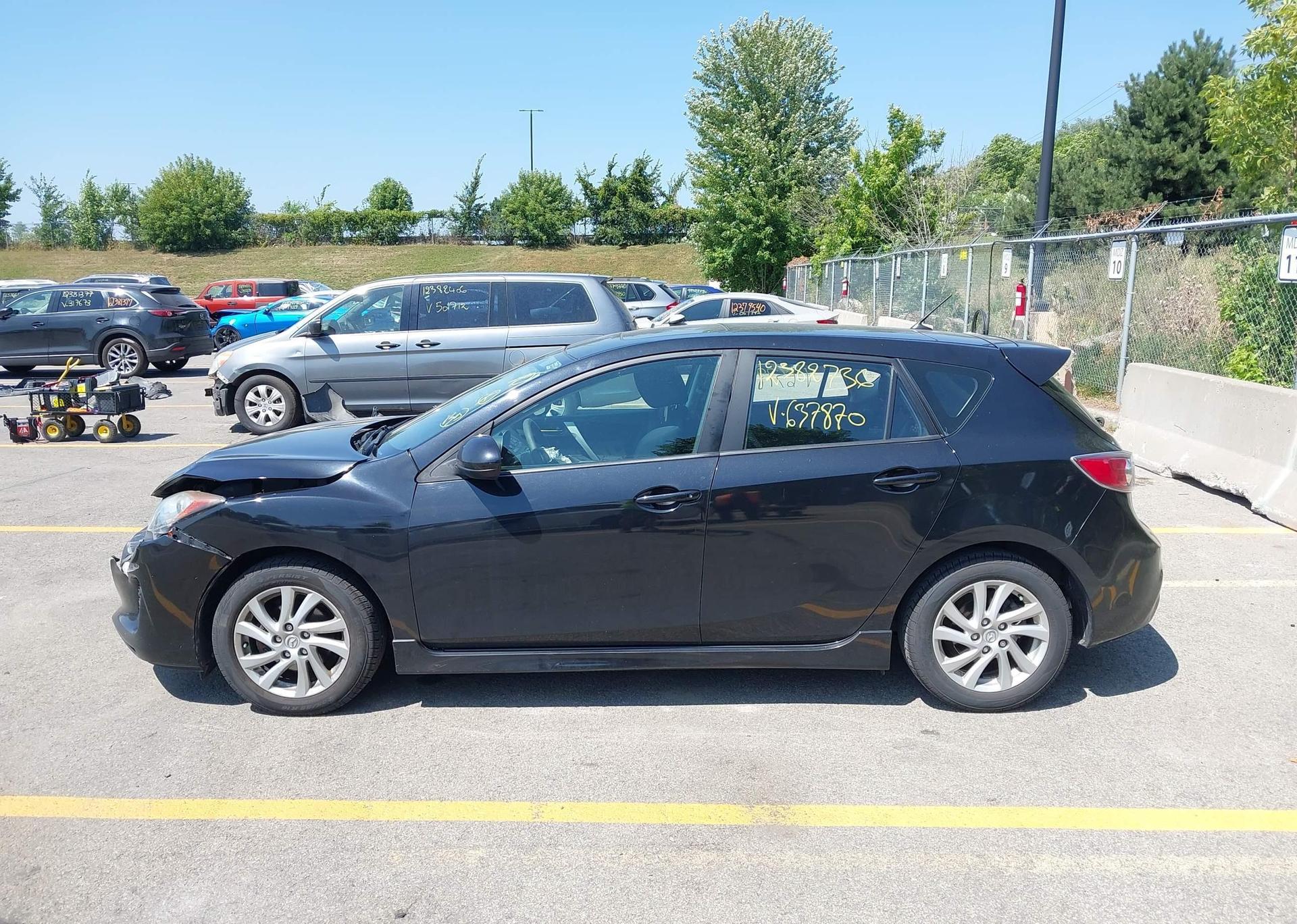 2012 MAZDA 3 I