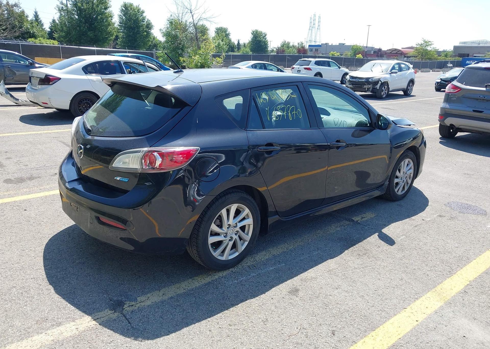 2012 MAZDA 3 I