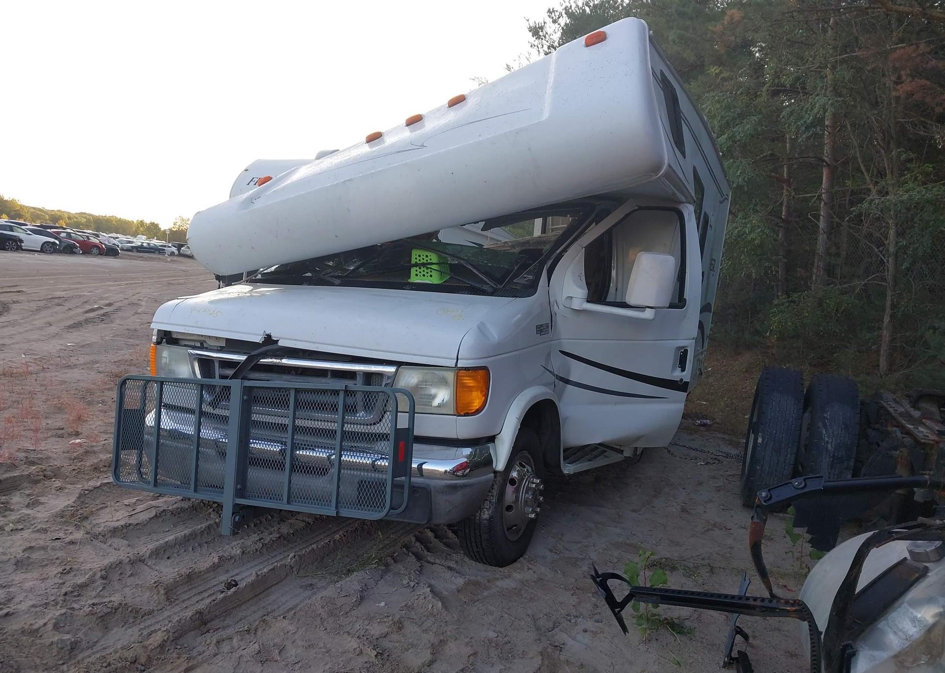 2003 FORD E-450 CUTAWAY STANDARD