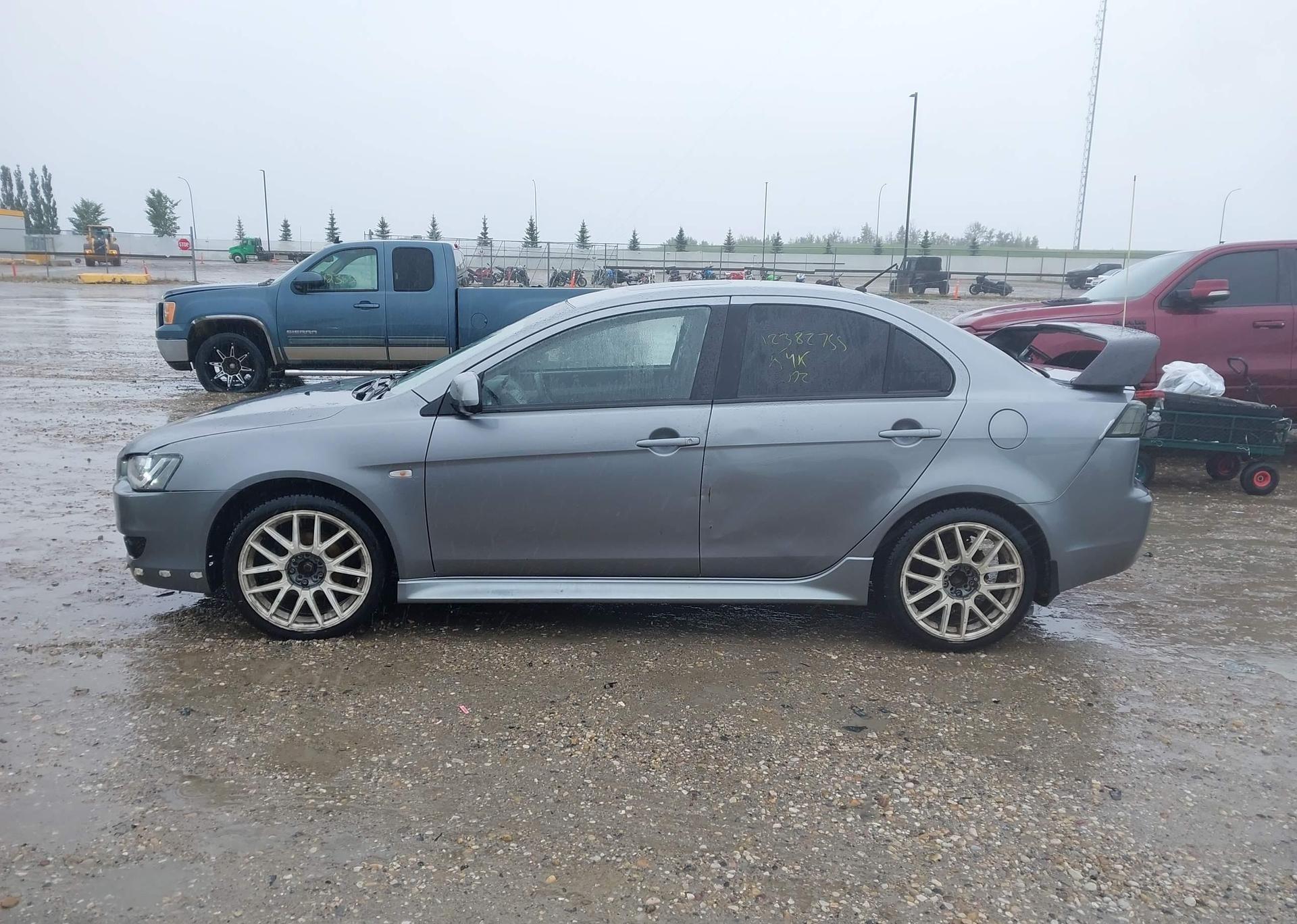 2013 MITSUBISHI LANCER ES