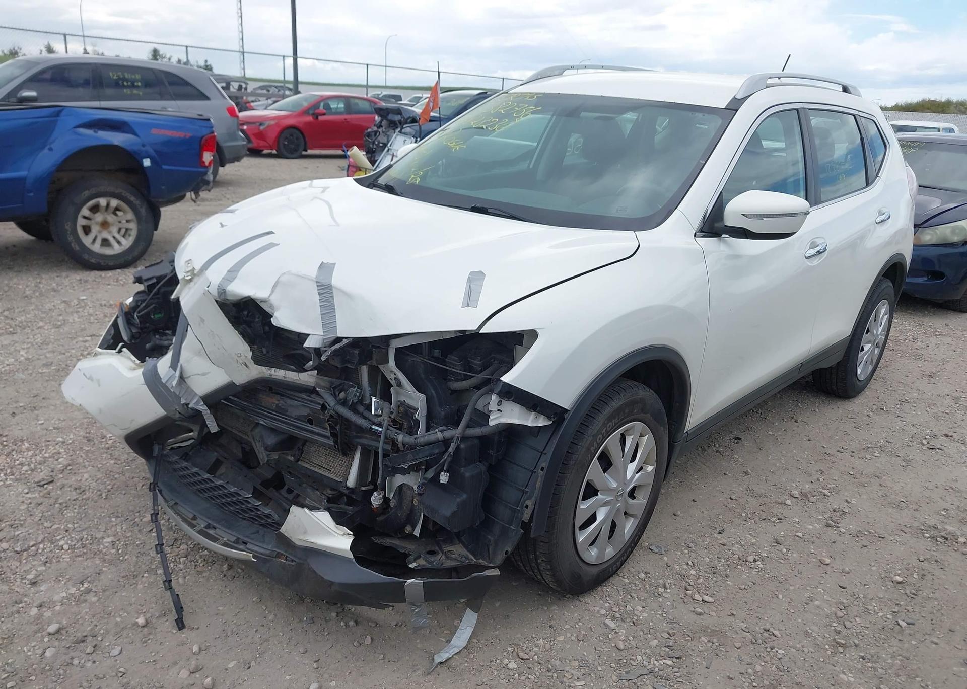 2014 NISSAN ROGUE S