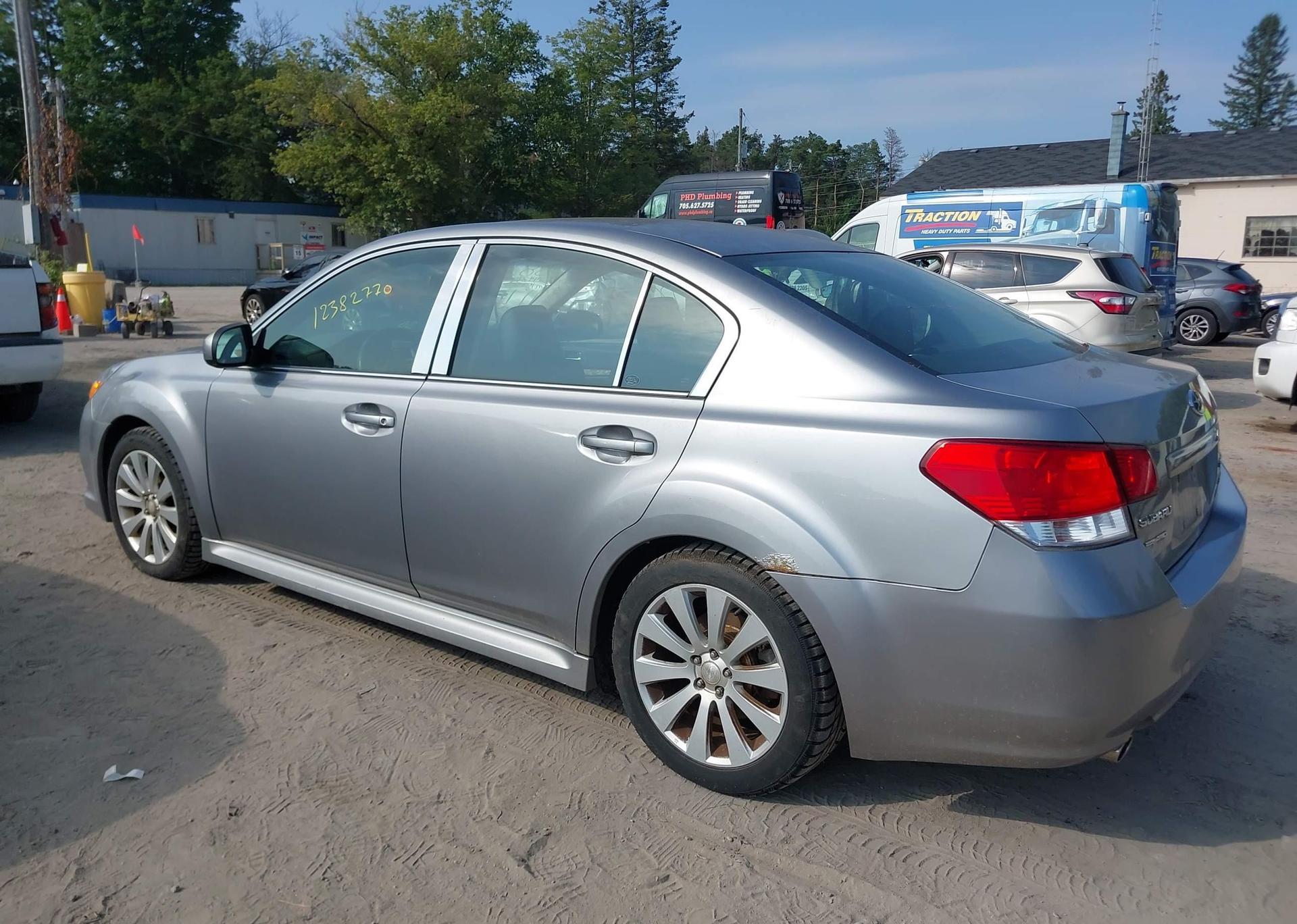 2011 SUBARU LEGACY 3.6R LIMITED