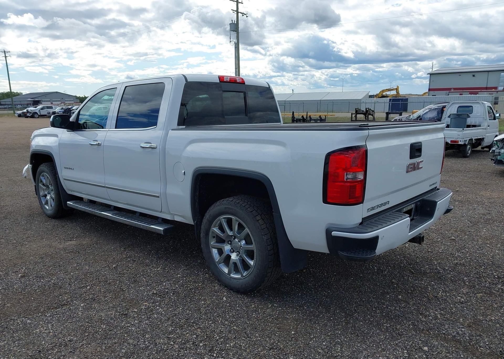 2014 GMC SIERRA K1500 DENALI