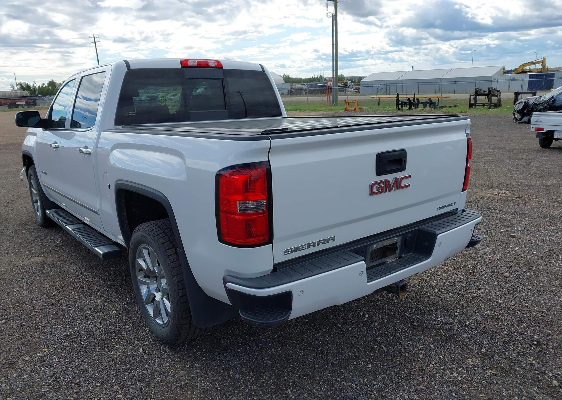 2014 GMC SIERRA K1500 DENALI