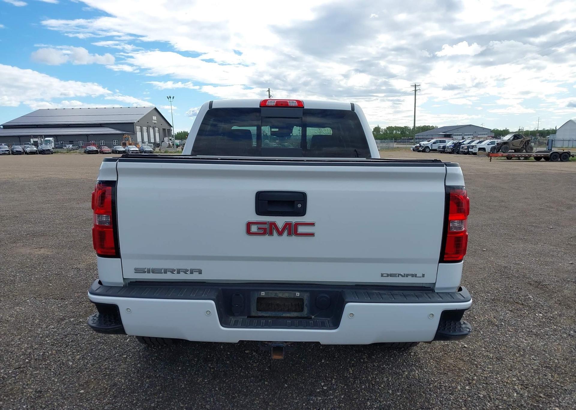 2014 GMC SIERRA K1500 DENALI