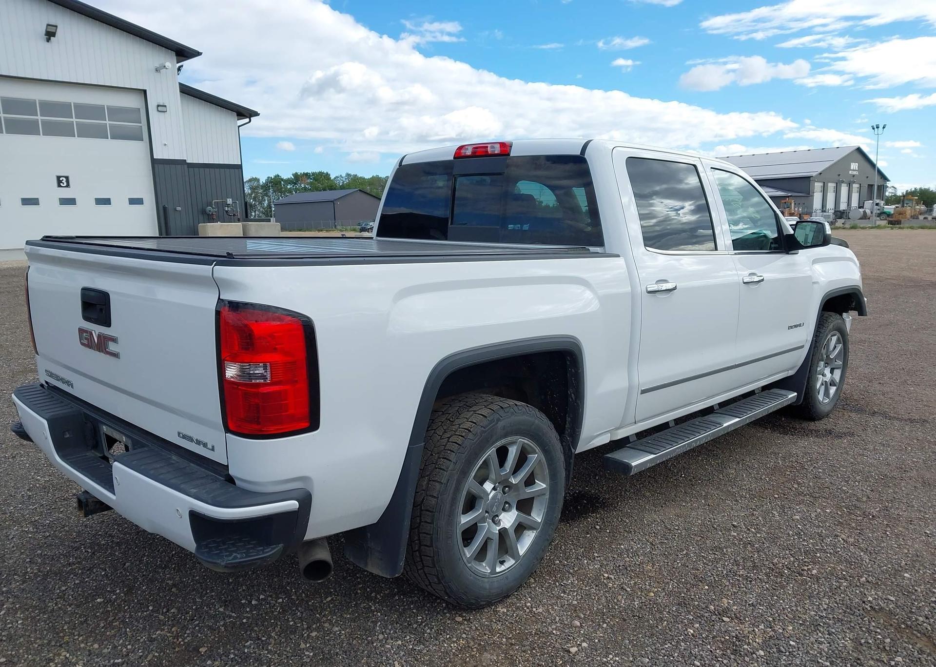 2014 GMC SIERRA K1500 DENALI