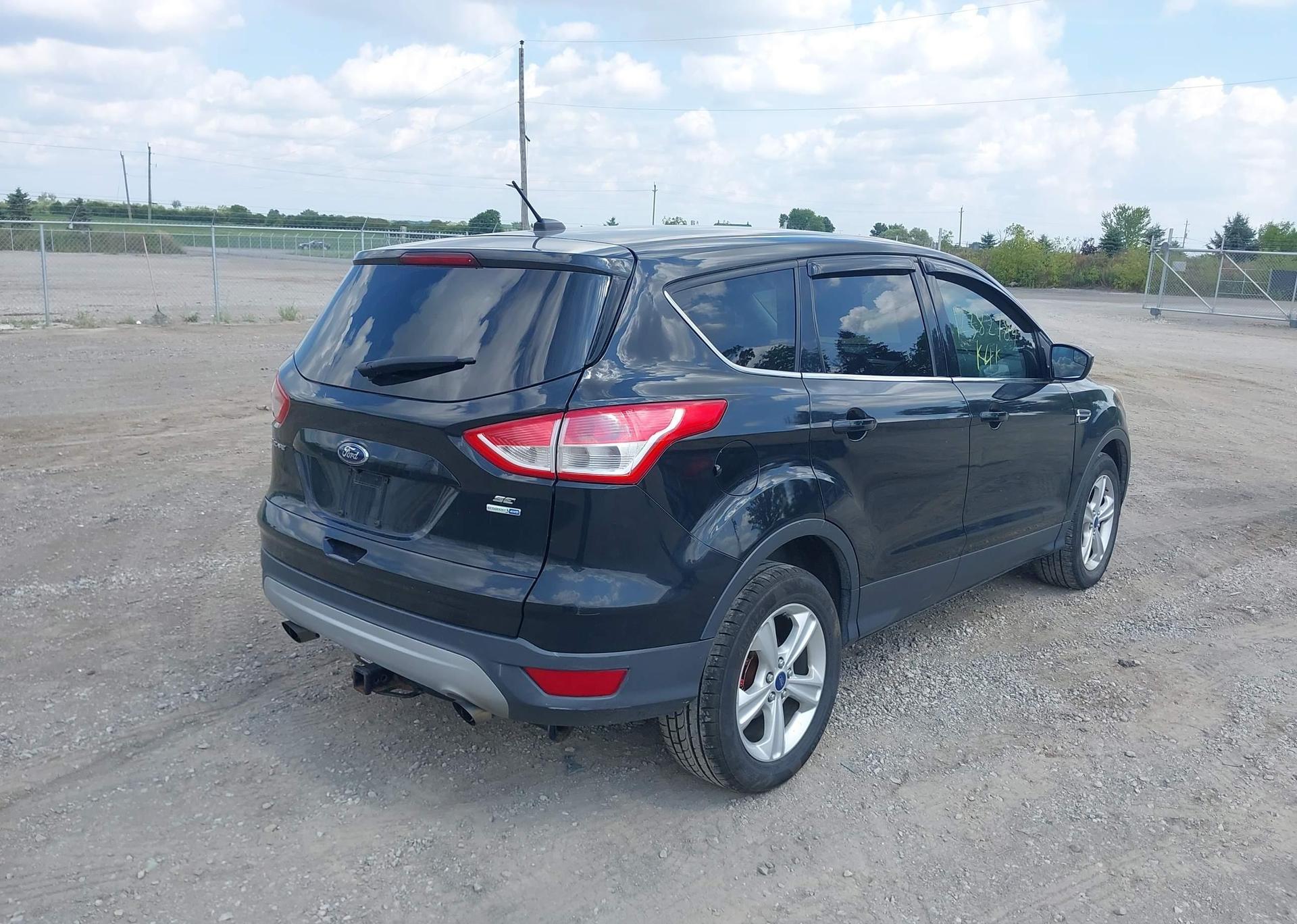 2014 FORD ESCAPE SE