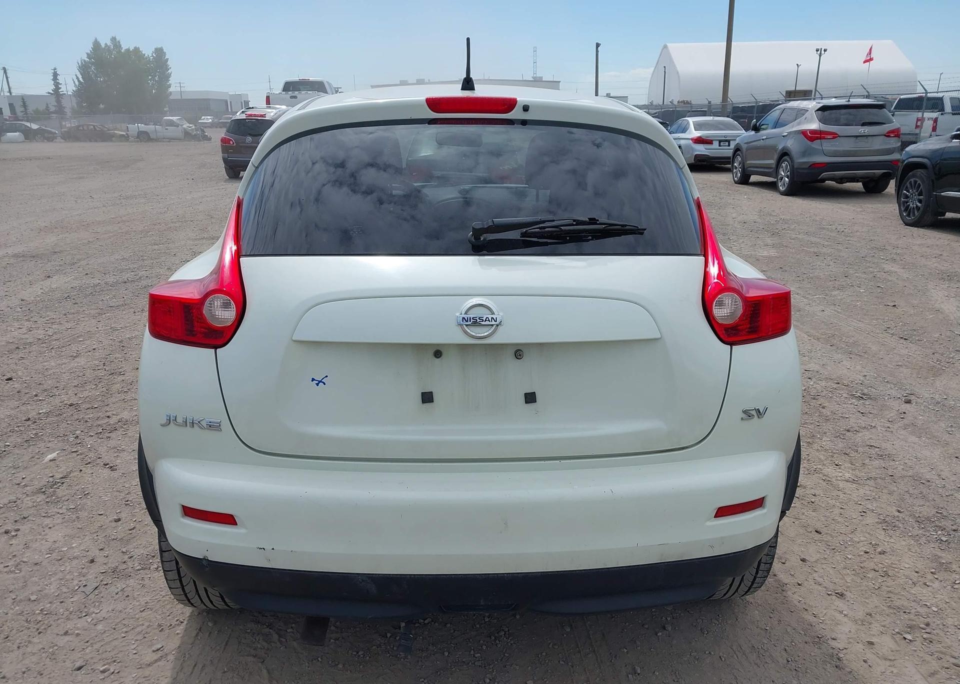 2011 NISSAN JUKE SV