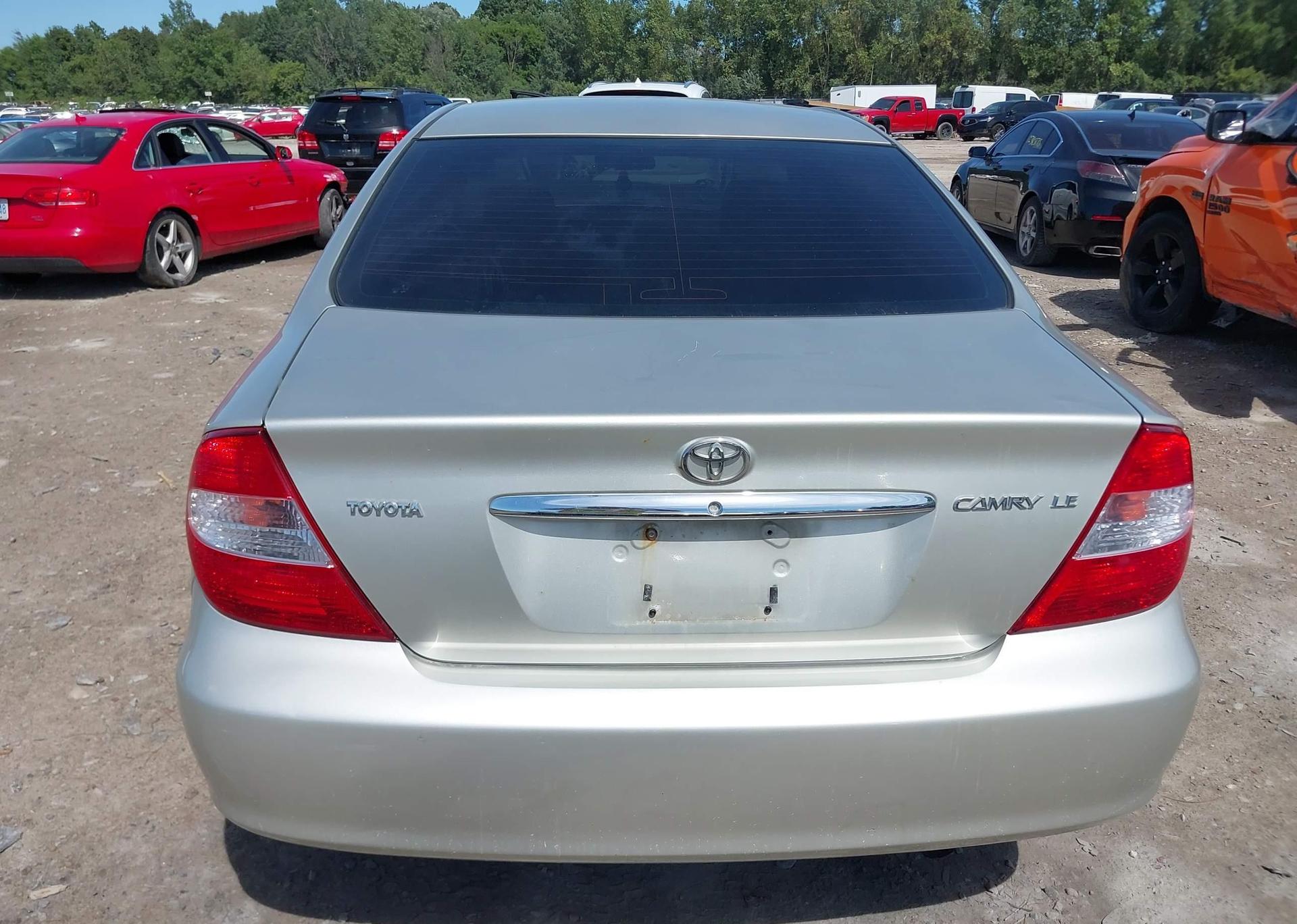 2002 TOYOTA CAMRY