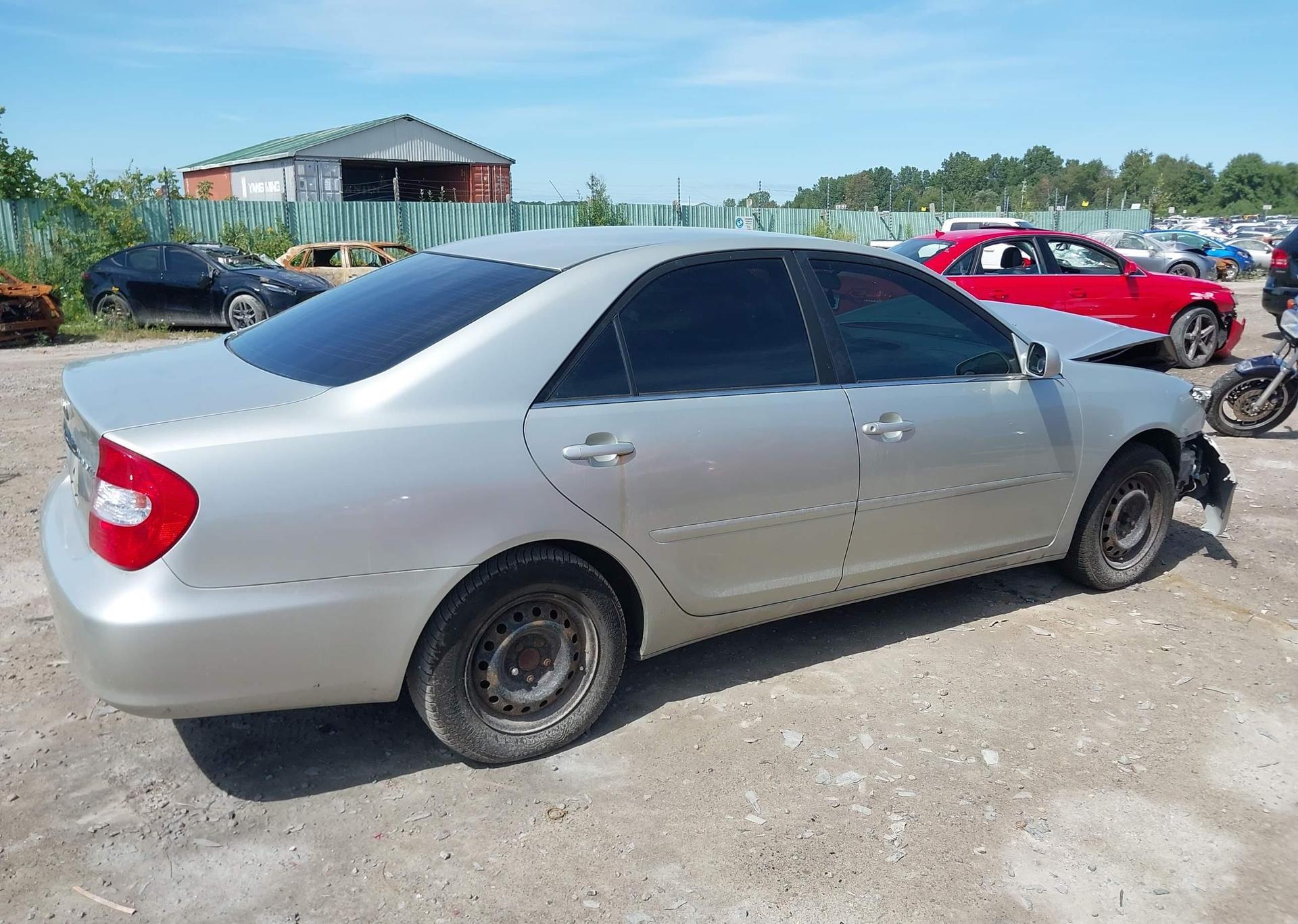 2002 TOYOTA CAMRY