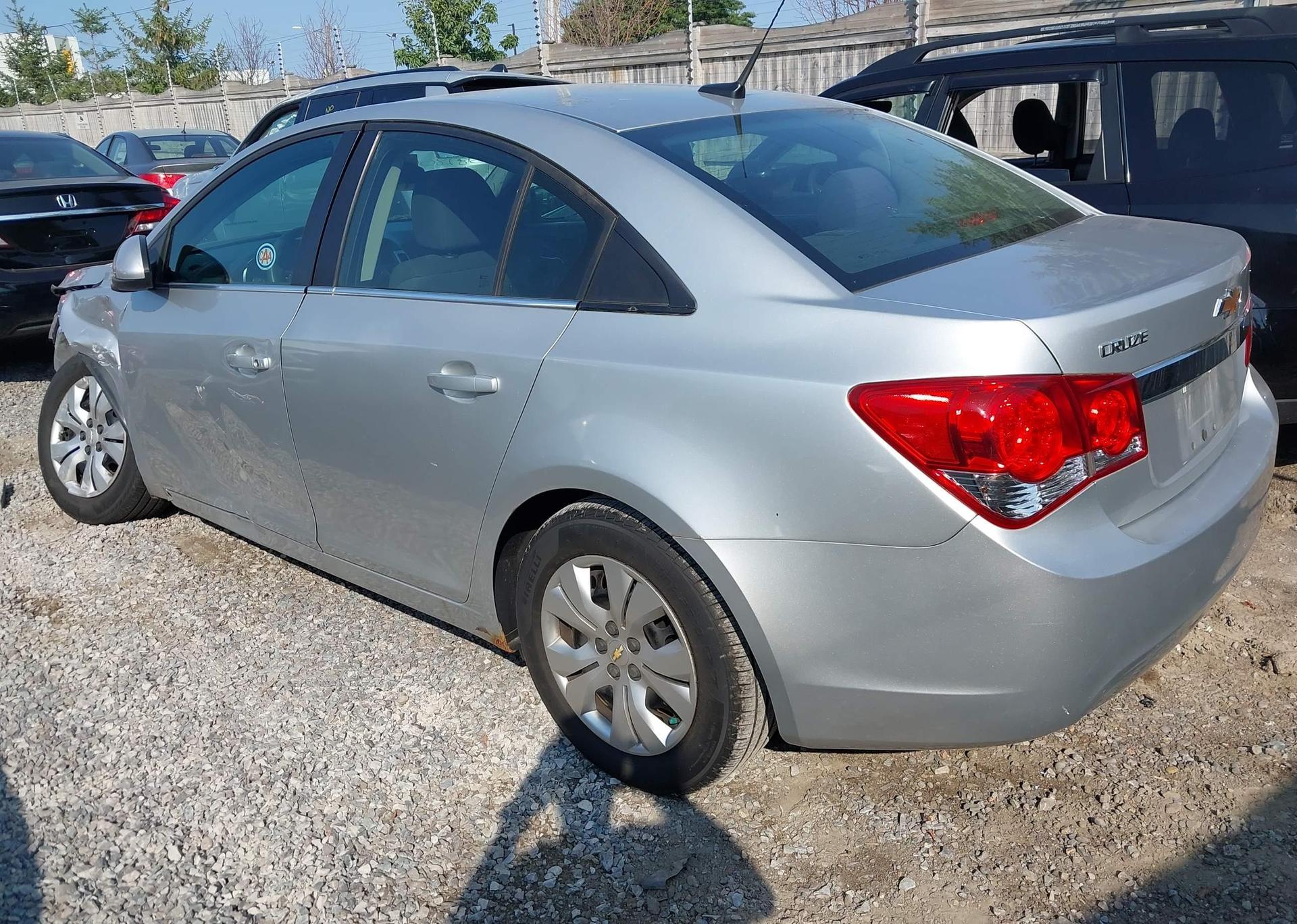 2012 CHEVROLET CRUZE LT