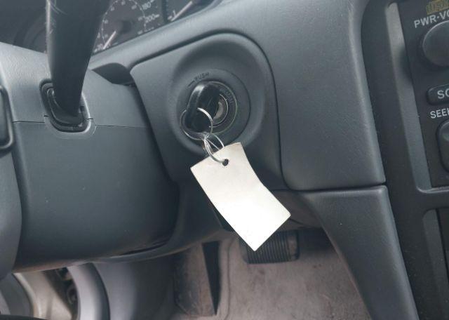 2001 TOYOTA CAMRY CE