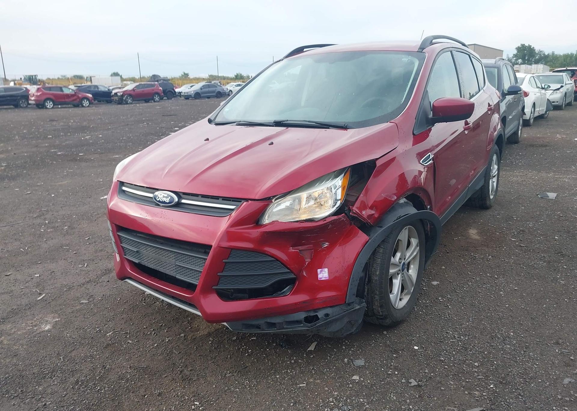 2015 FORD ESCAPE SE