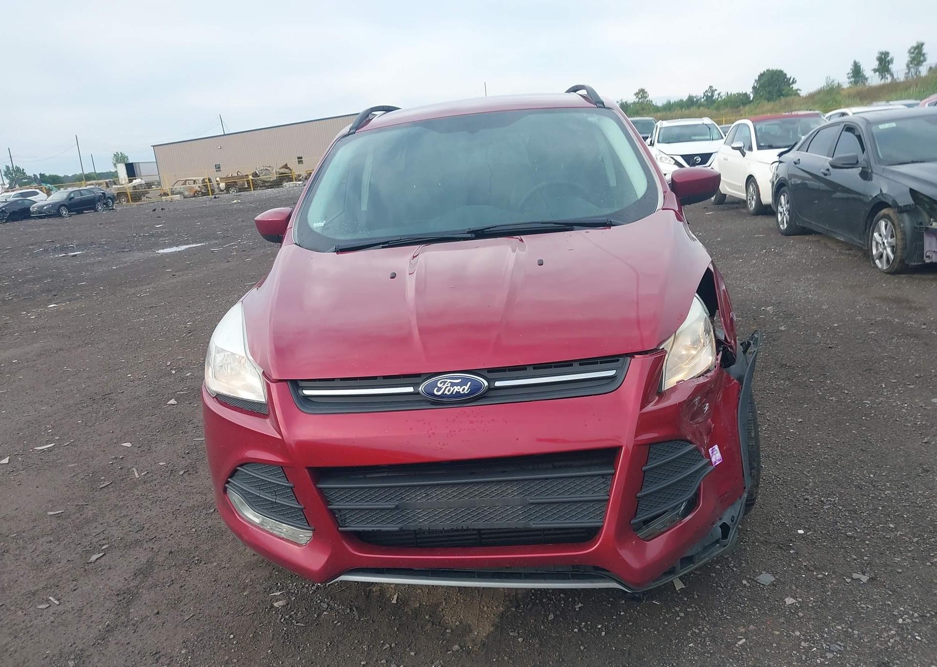 2015 FORD ESCAPE SE