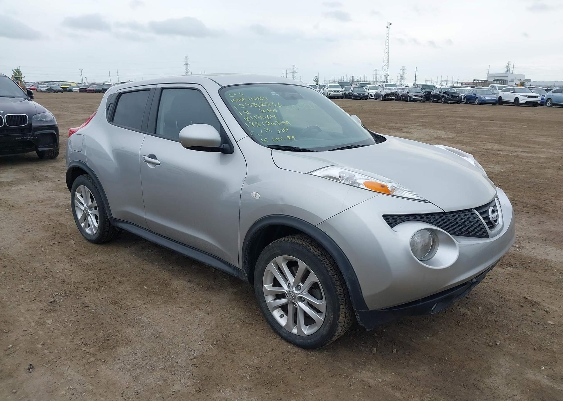 2012 NISSAN JUKE S