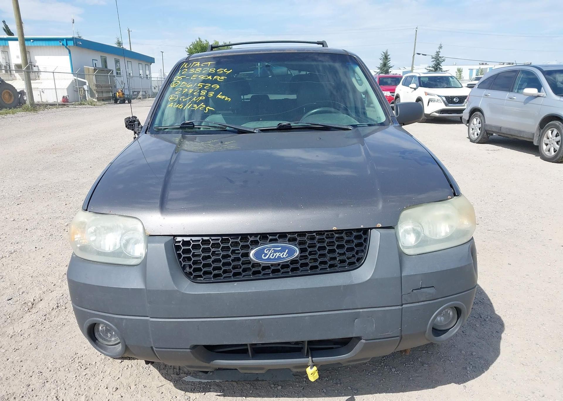 2005 FORD ESCAPE XLT