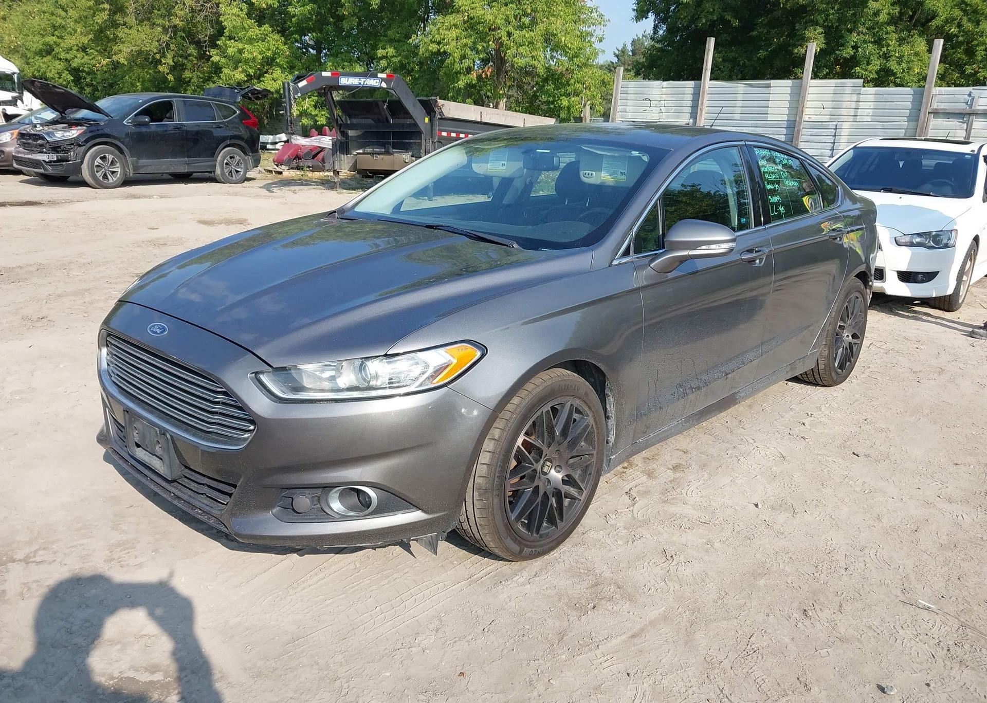 2013 FORD FUSION SE