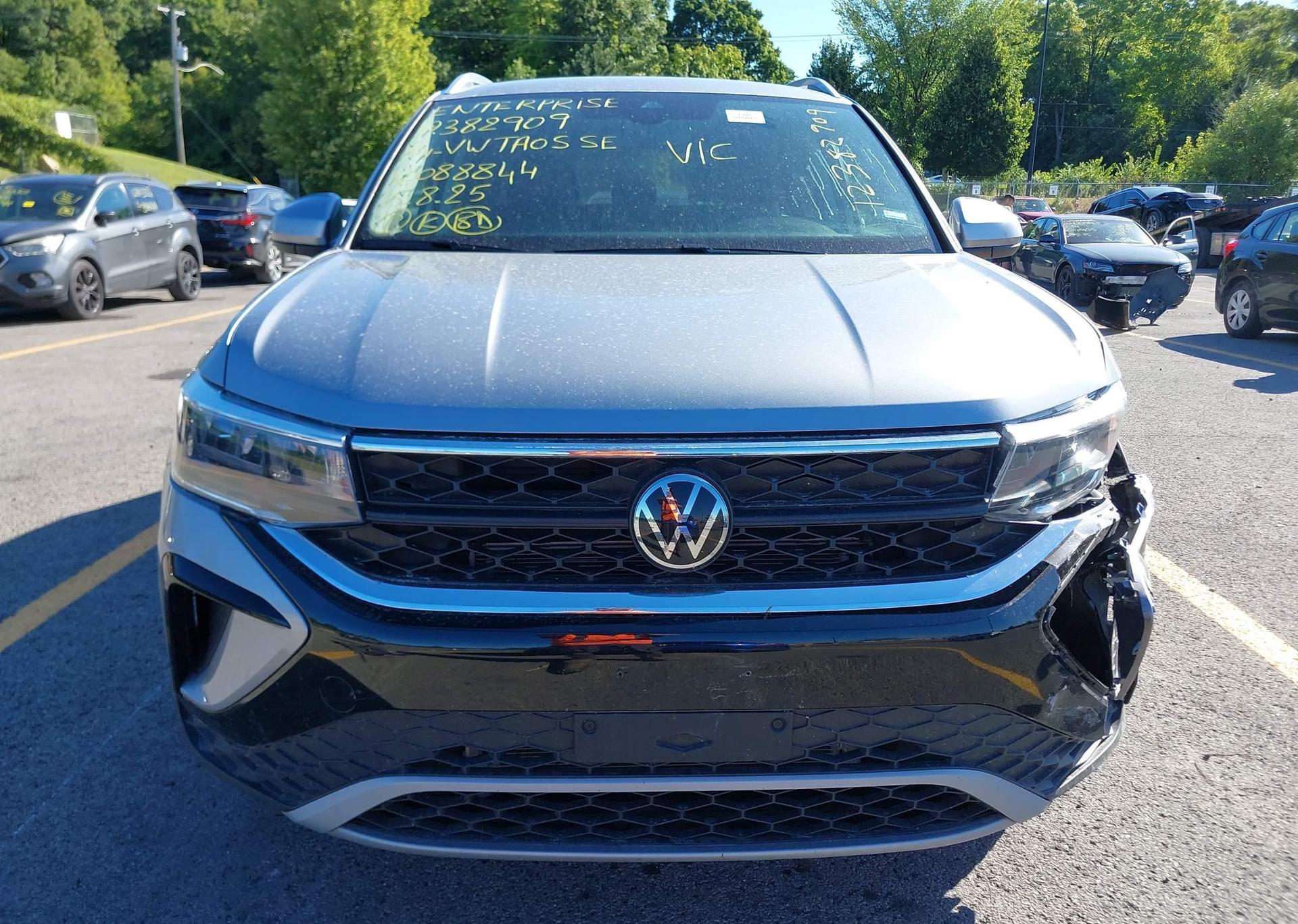 2024 VOLKSWAGEN TAOS SE