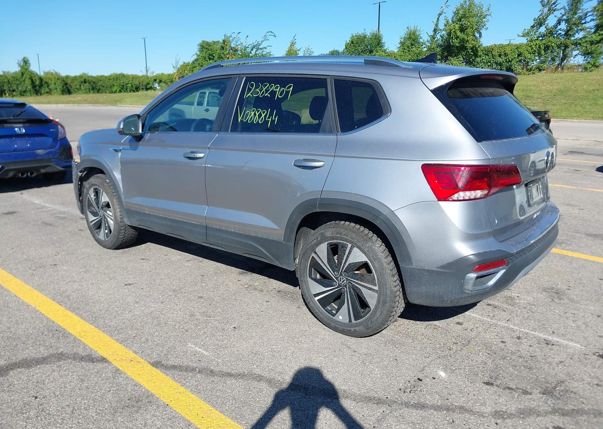 2024 VOLKSWAGEN TAOS SE