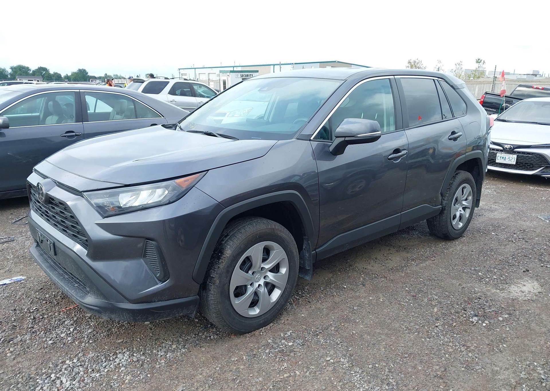 2022 TOYOTA RAV4 LE