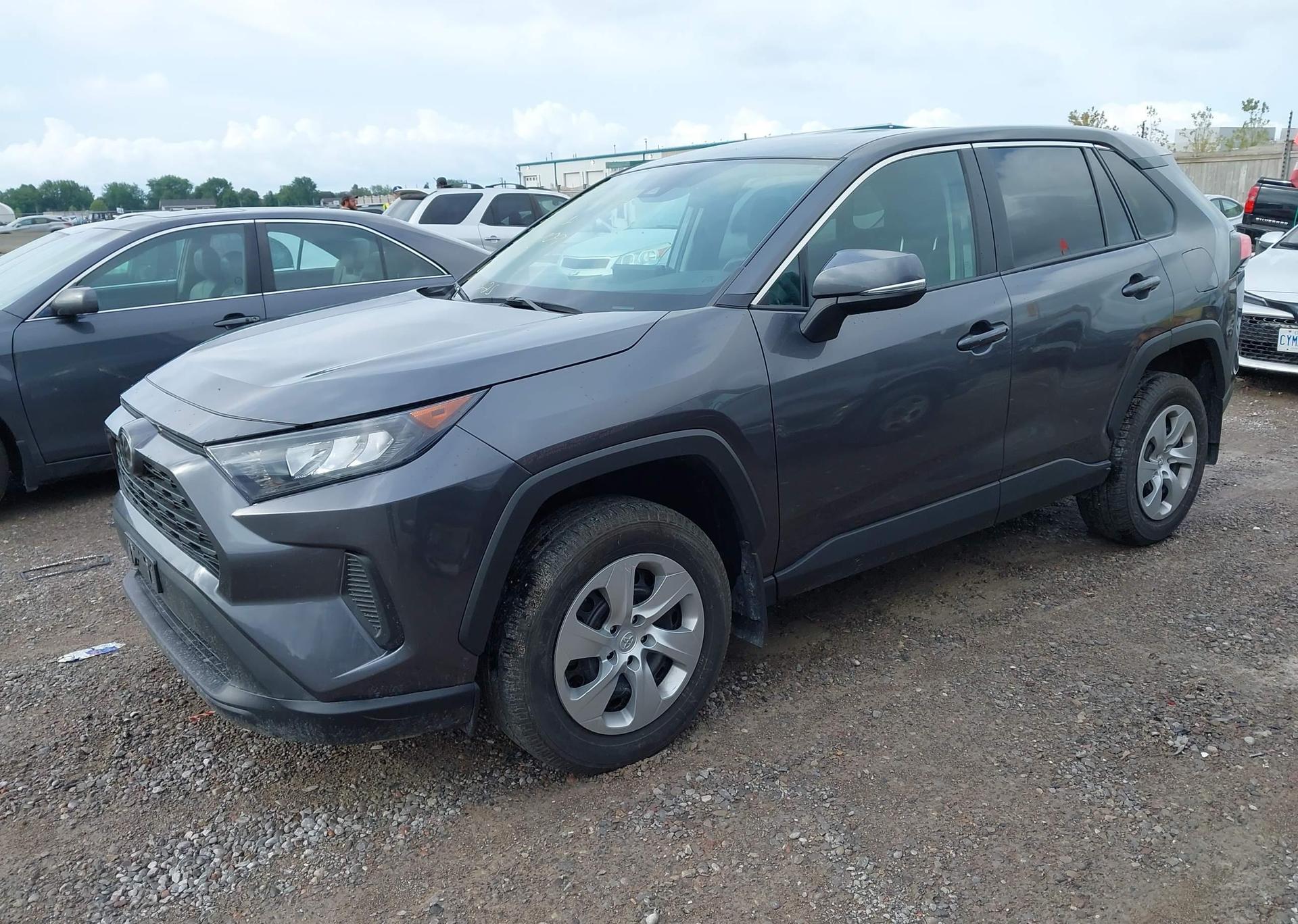 2022 TOYOTA RAV4 LE