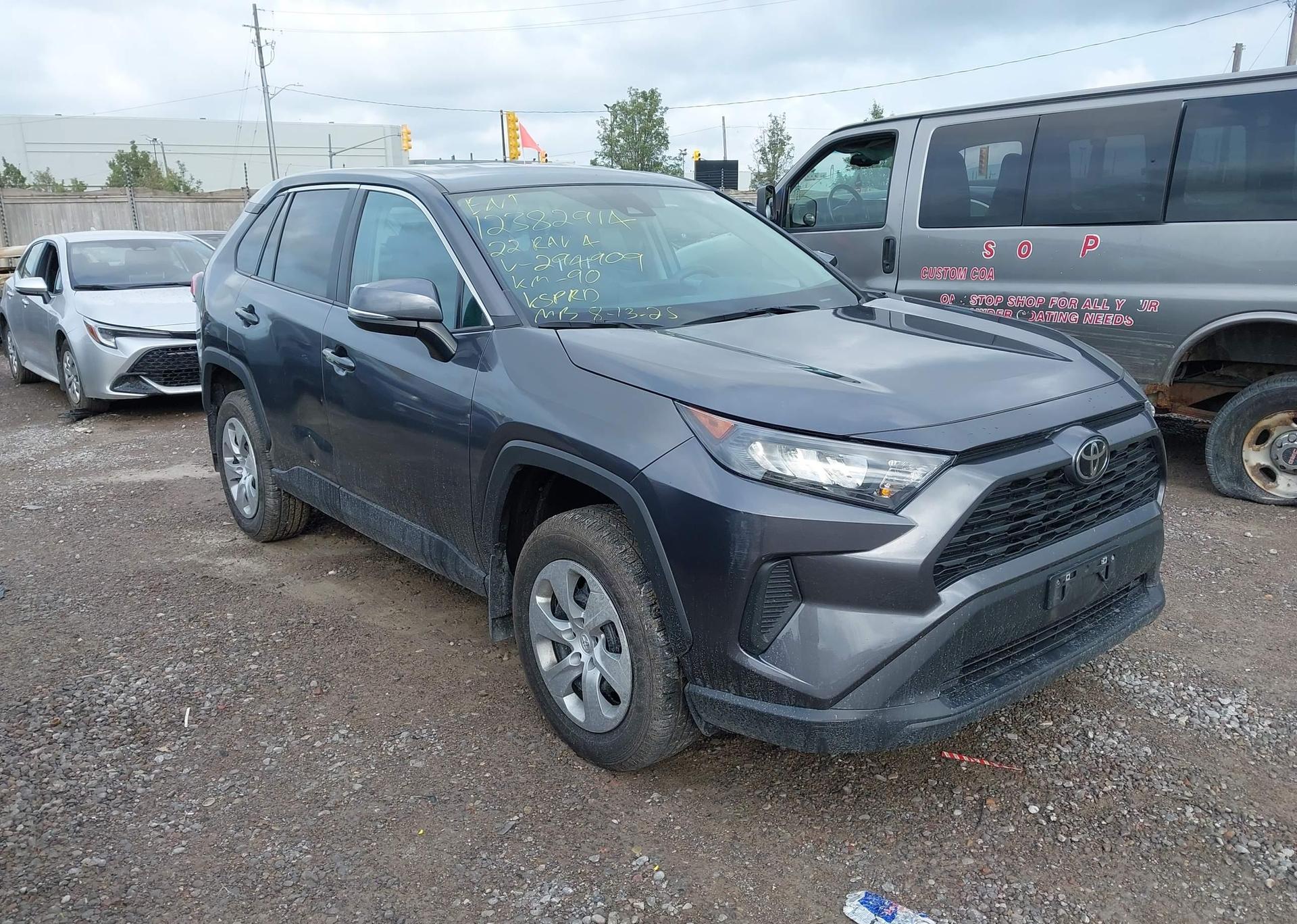 2022 TOYOTA RAV4 LE
