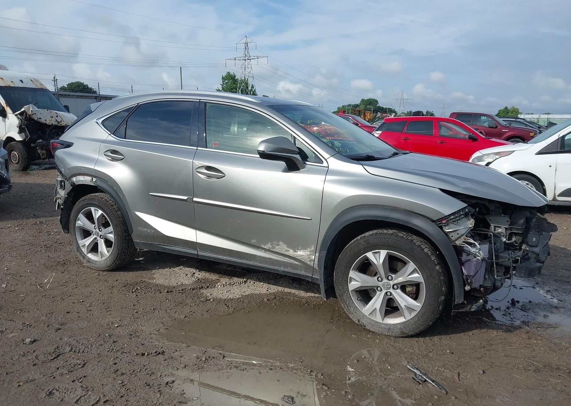 2015 LEXUS NX 300H