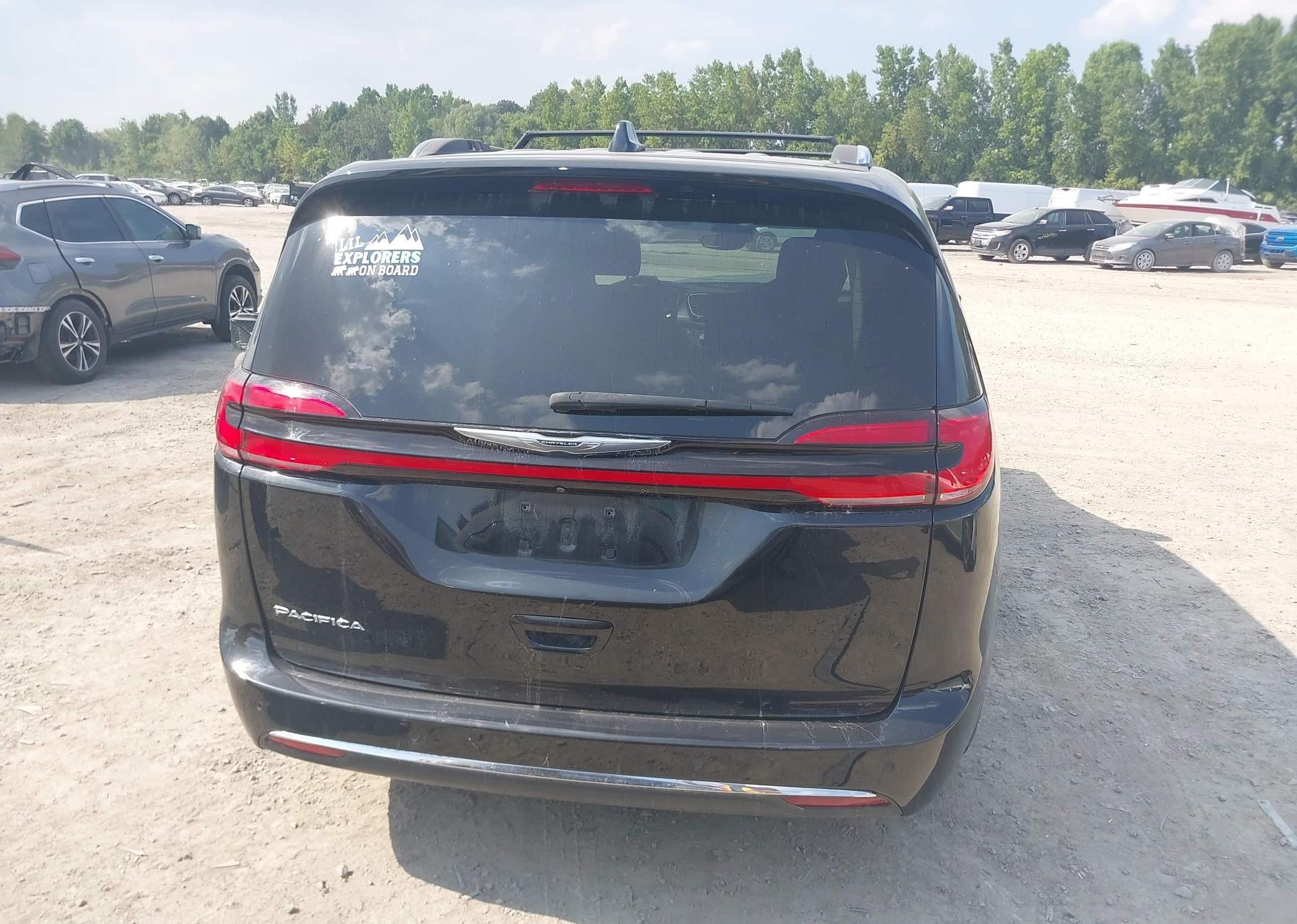 2021 CHRYSLER PACIFICA TOURING L PLUS