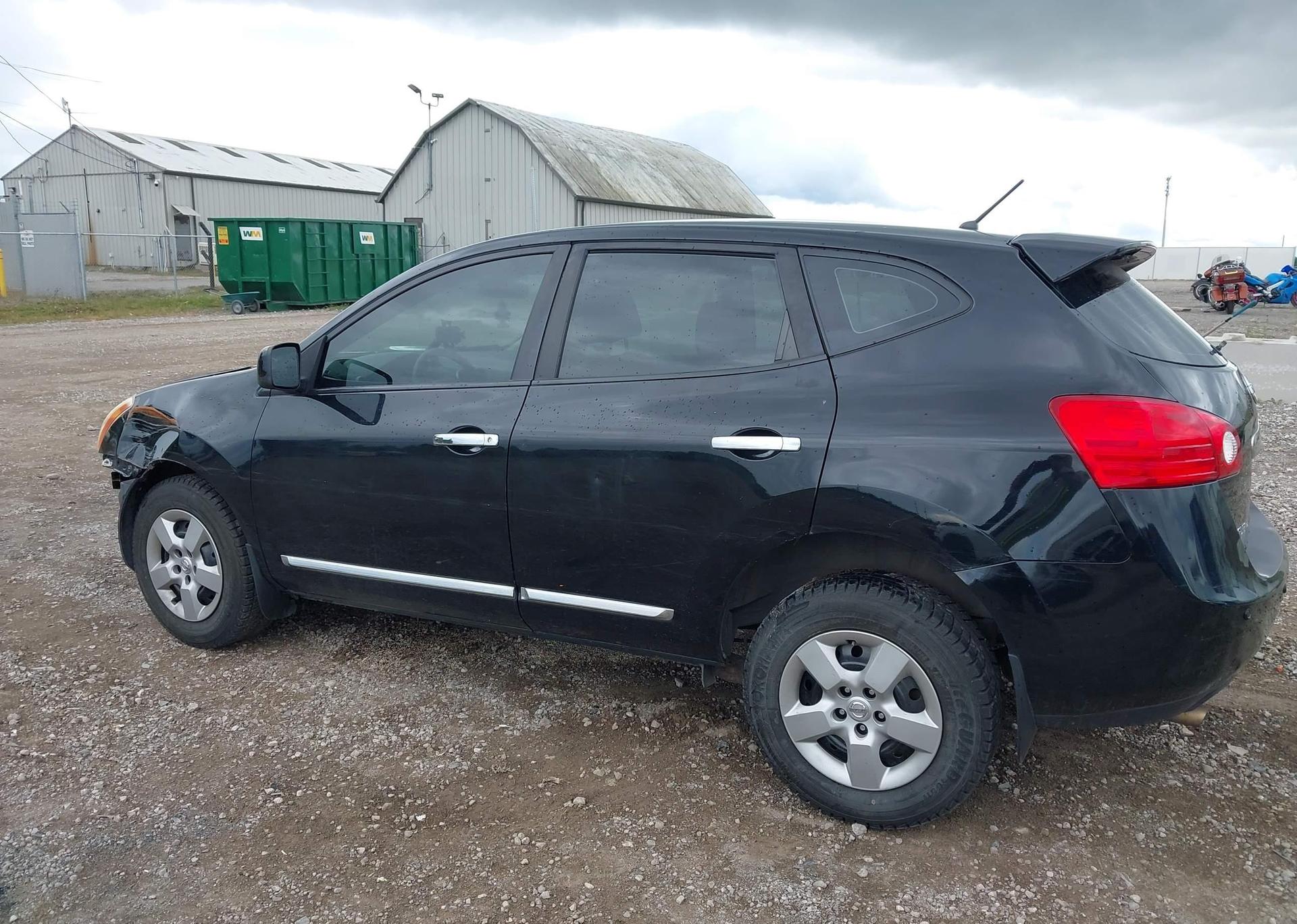 2011 NISSAN ROGUE S