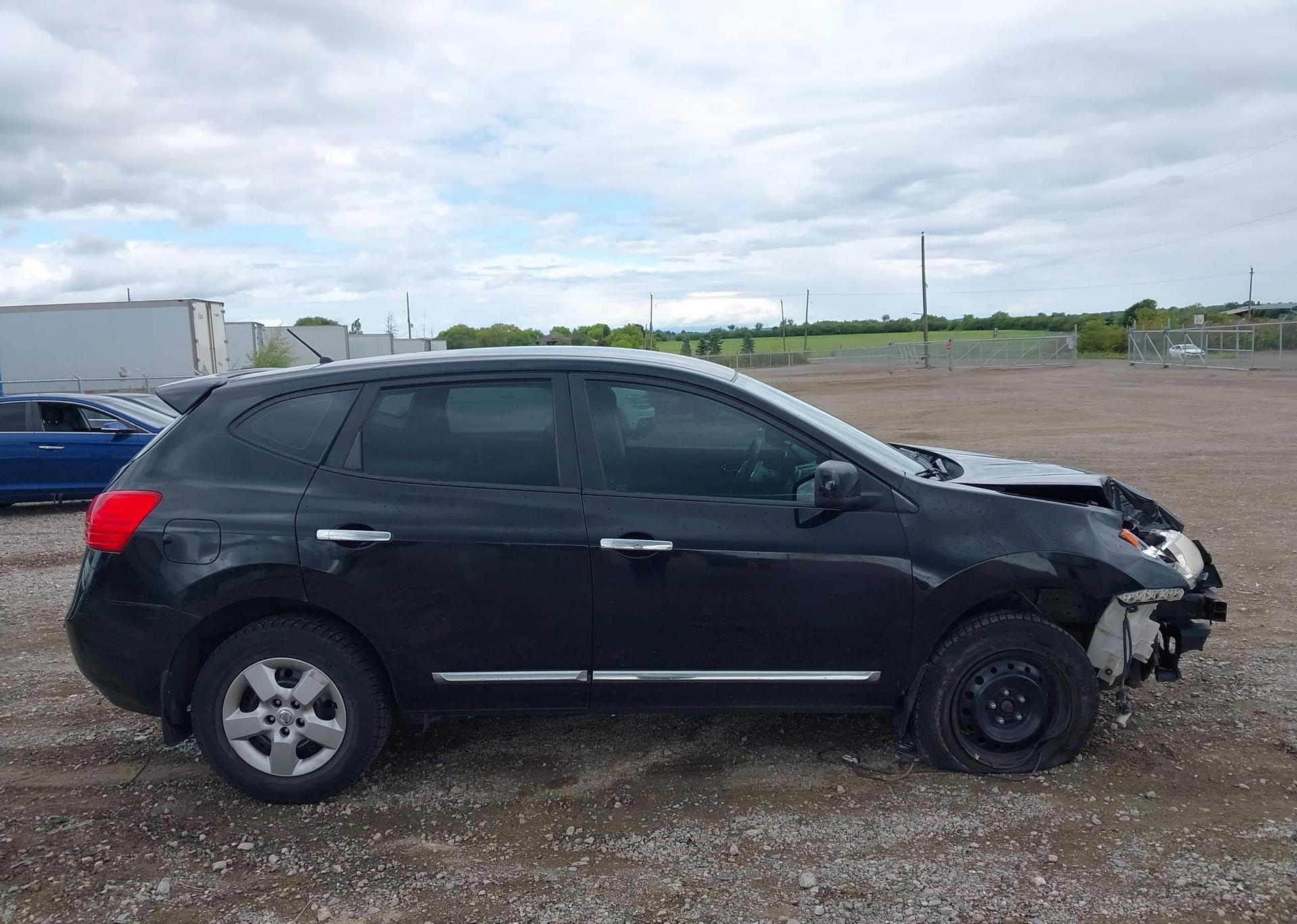 2011 NISSAN ROGUE S