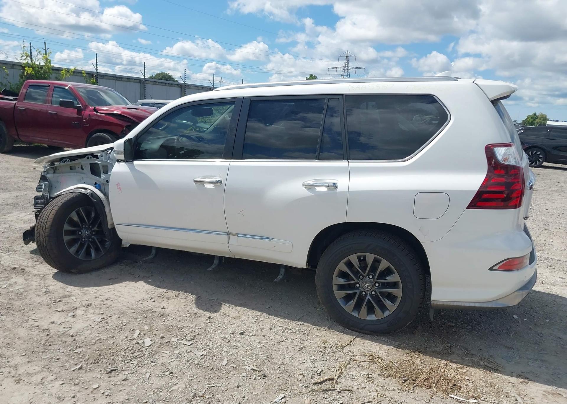 2017 LEXUS GX 460