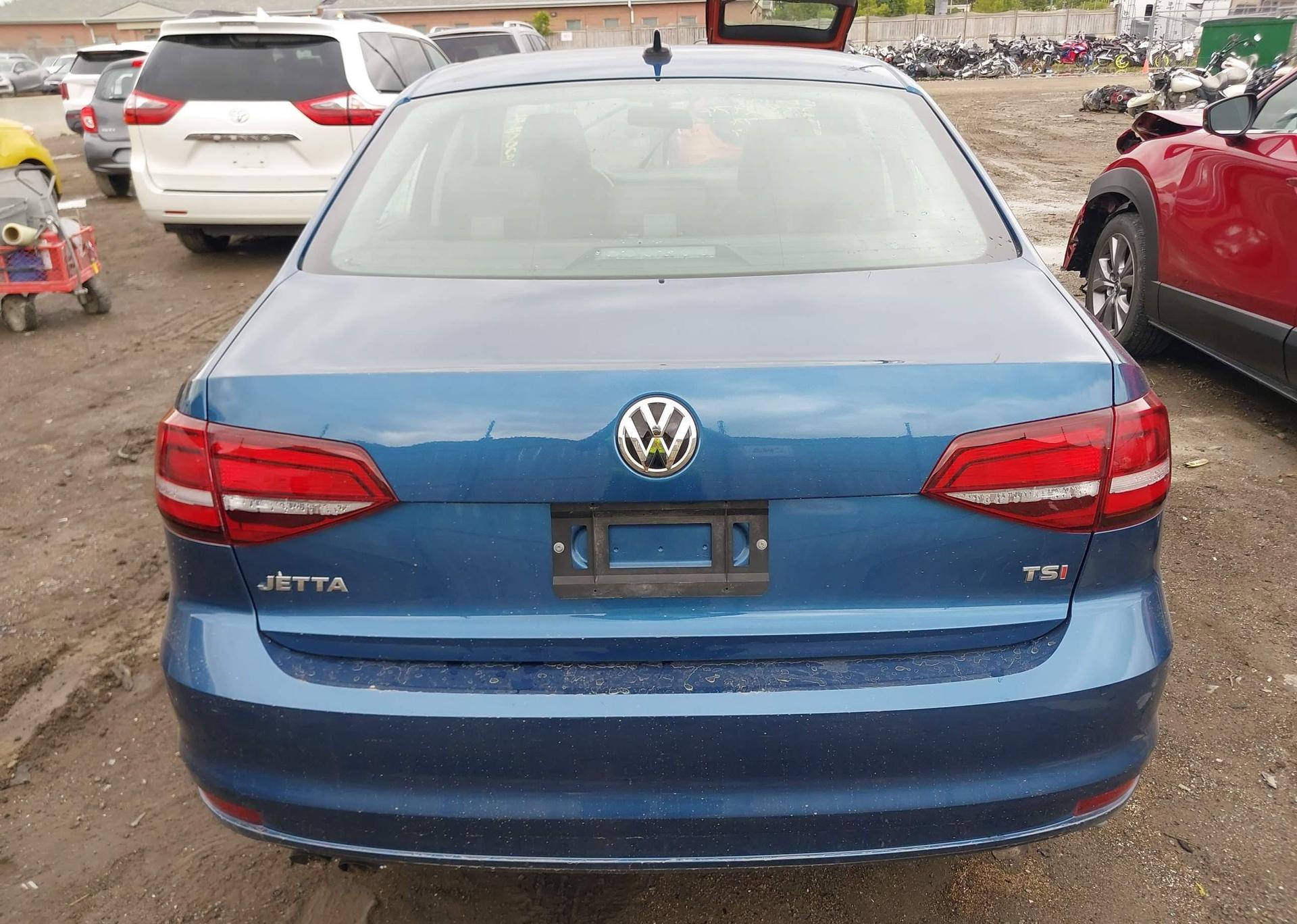 2017 VOLKSWAGEN JETTA SEL