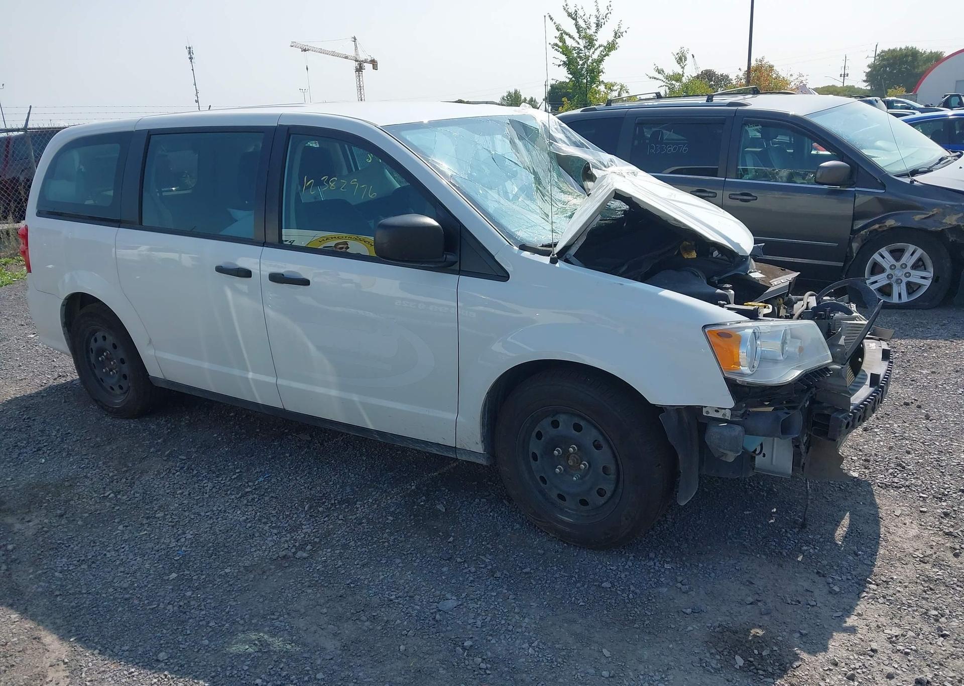 2020 DODGE GRAND CARAVAN SE