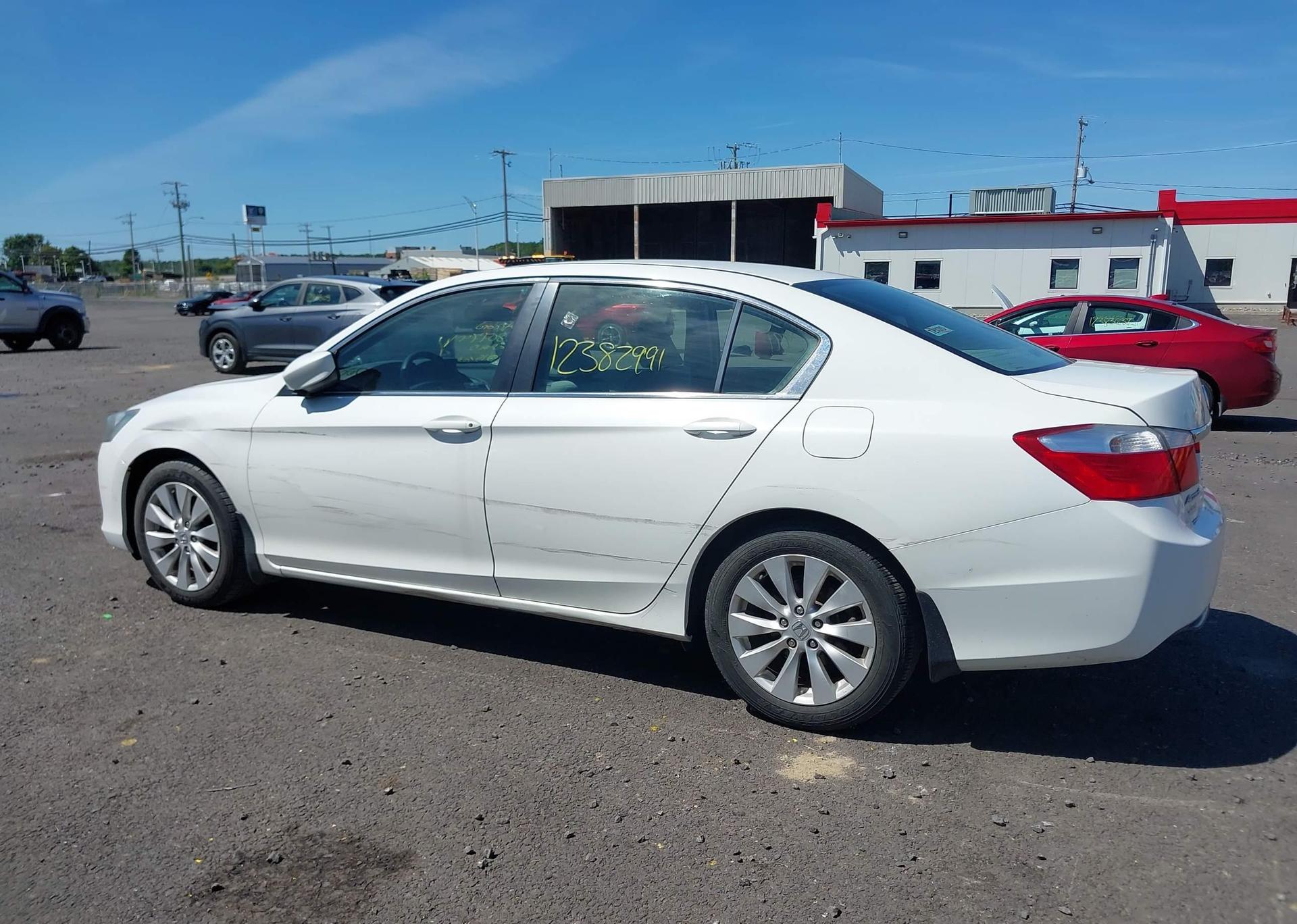 2015 HONDA ACCORD LX