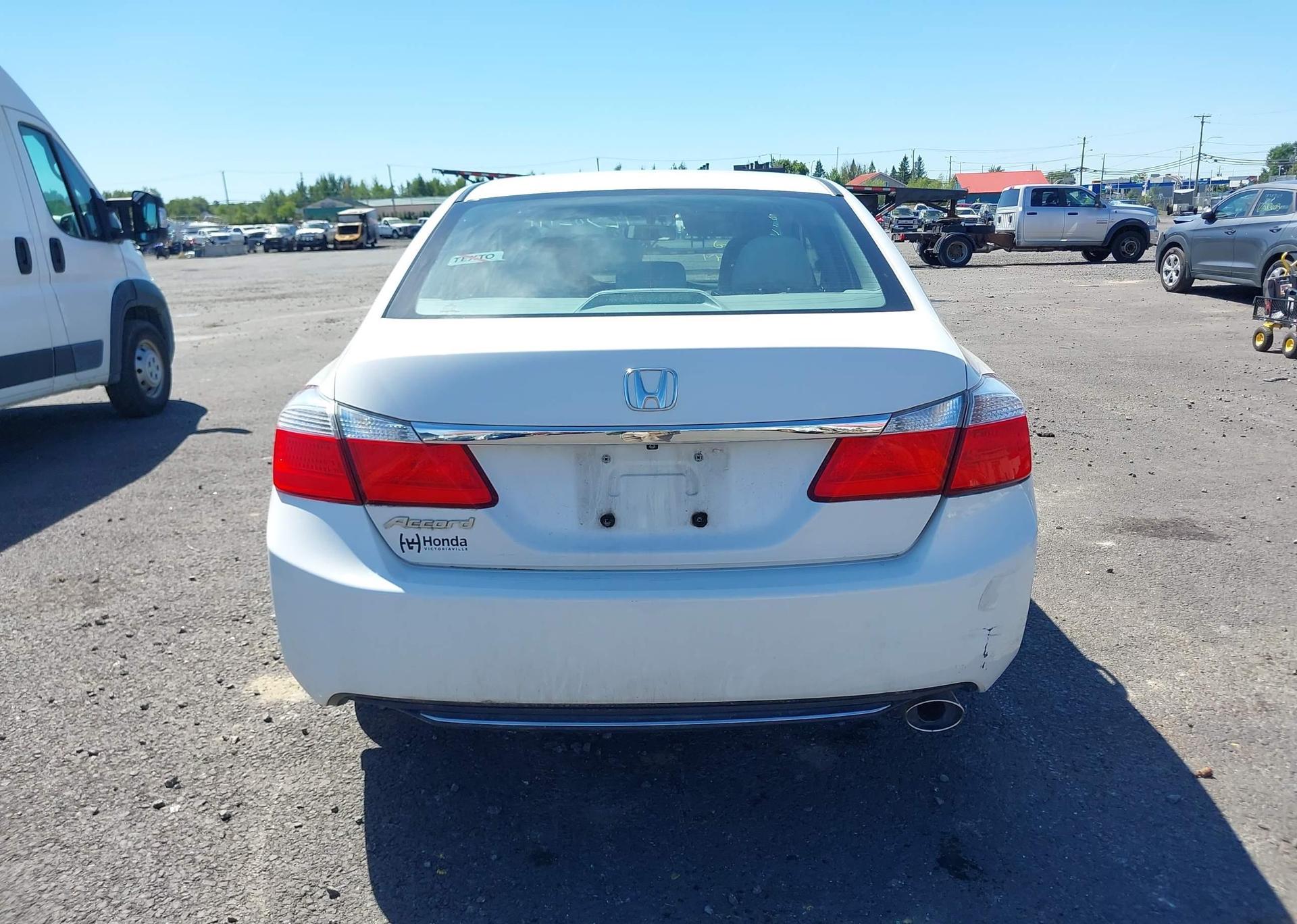 2015 HONDA ACCORD LX