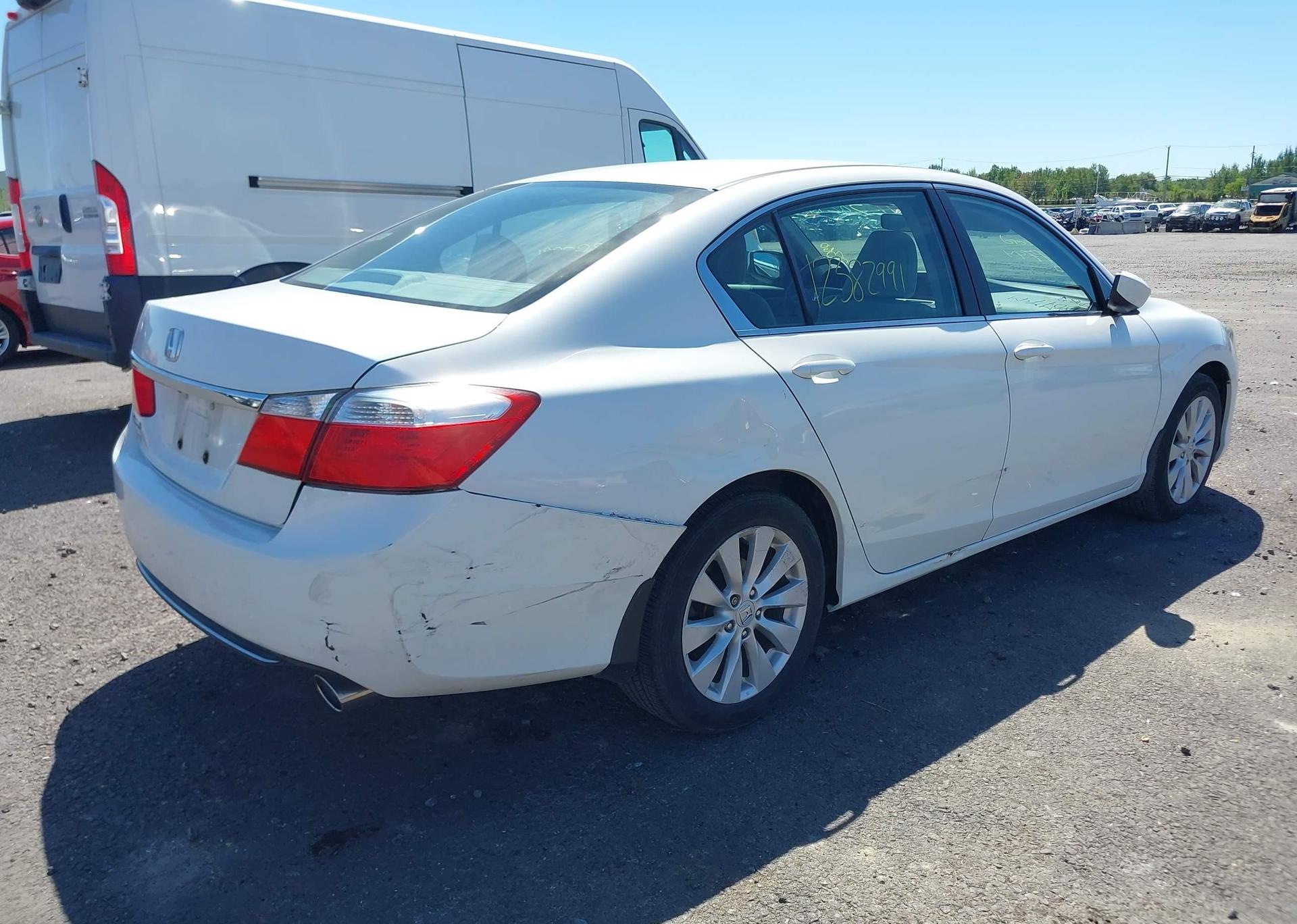 2015 HONDA ACCORD LX
