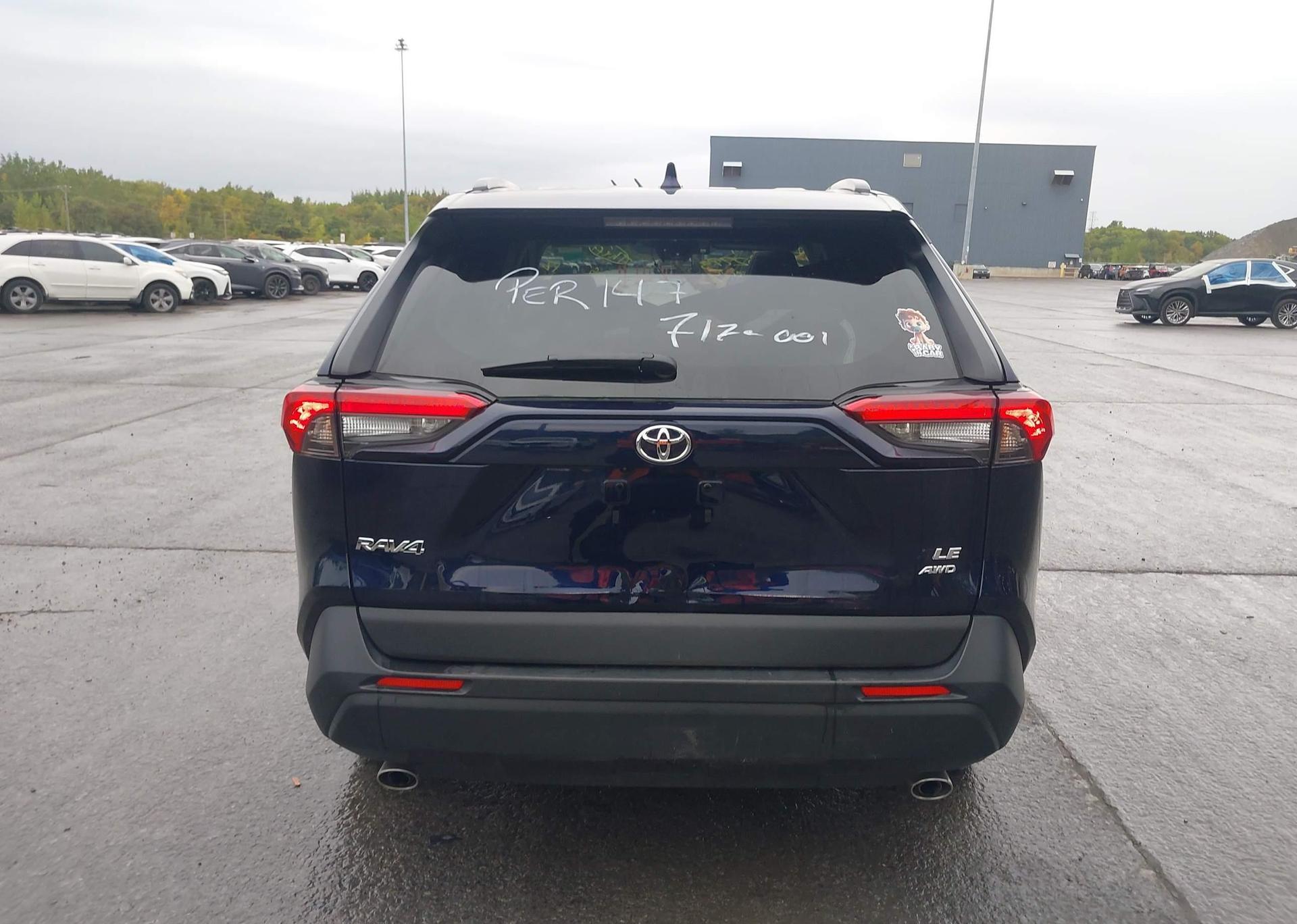 2023 TOYOTA RAV4 XLE