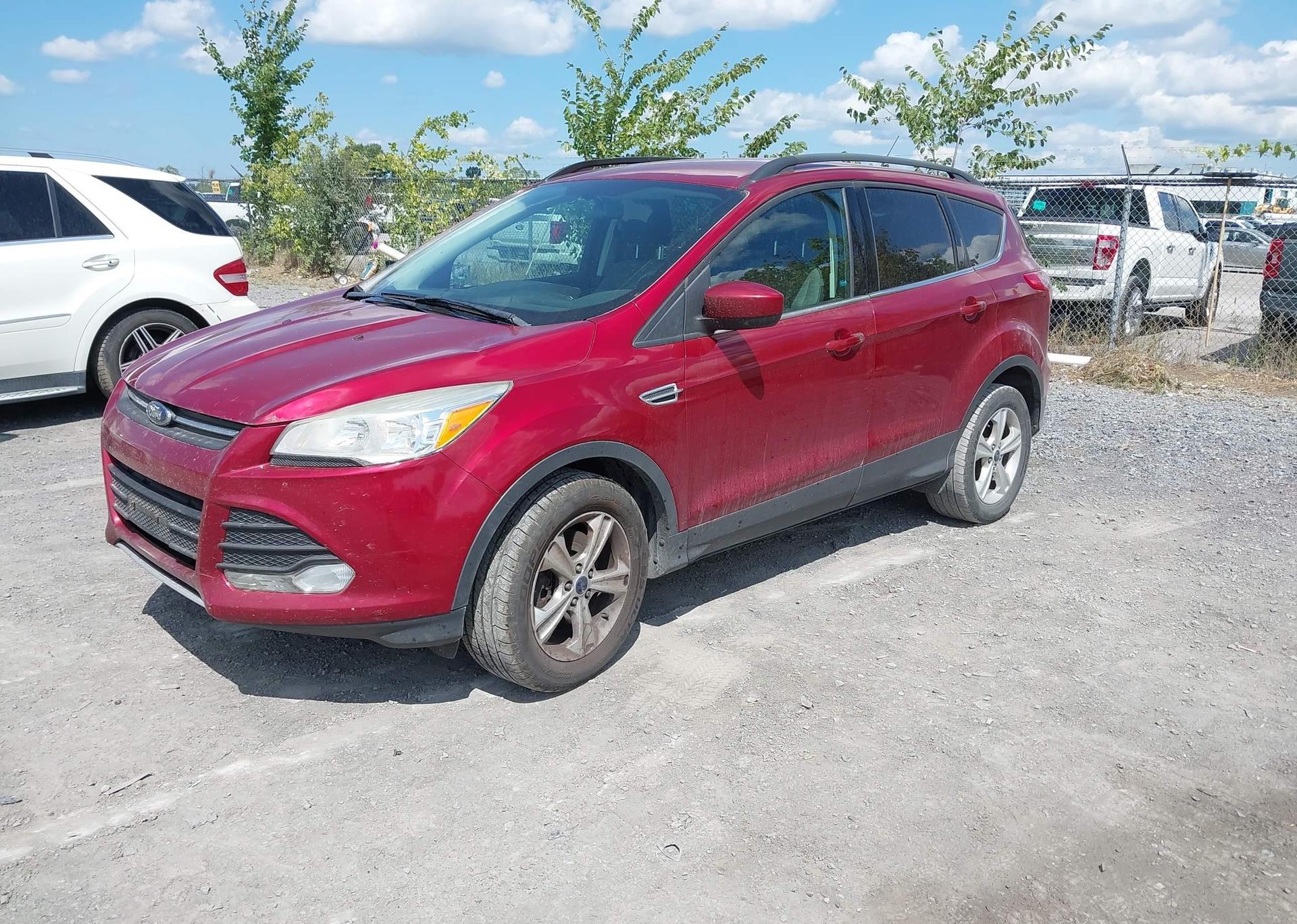 2014 FORD ESCAPE SE