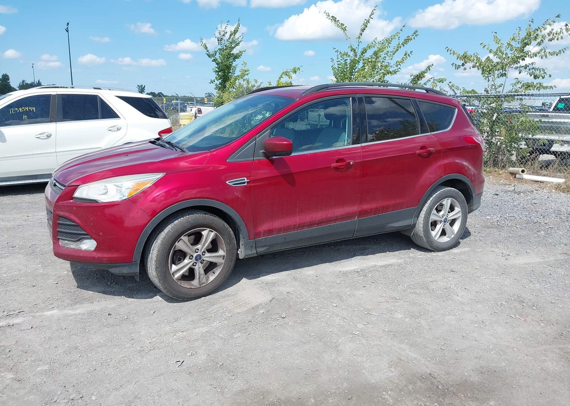 2014 FORD ESCAPE SE